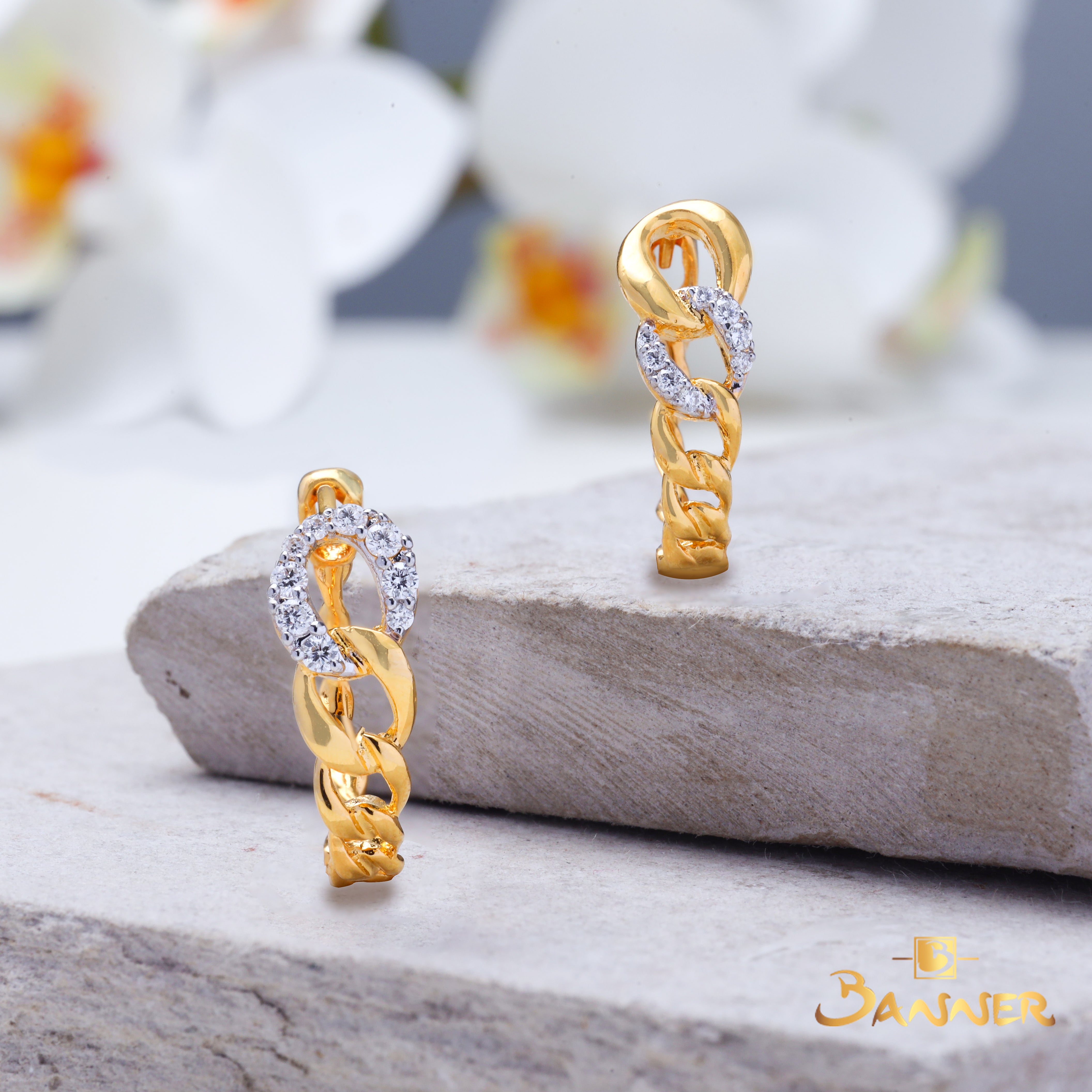 Diamond Chian Huggie Earrings