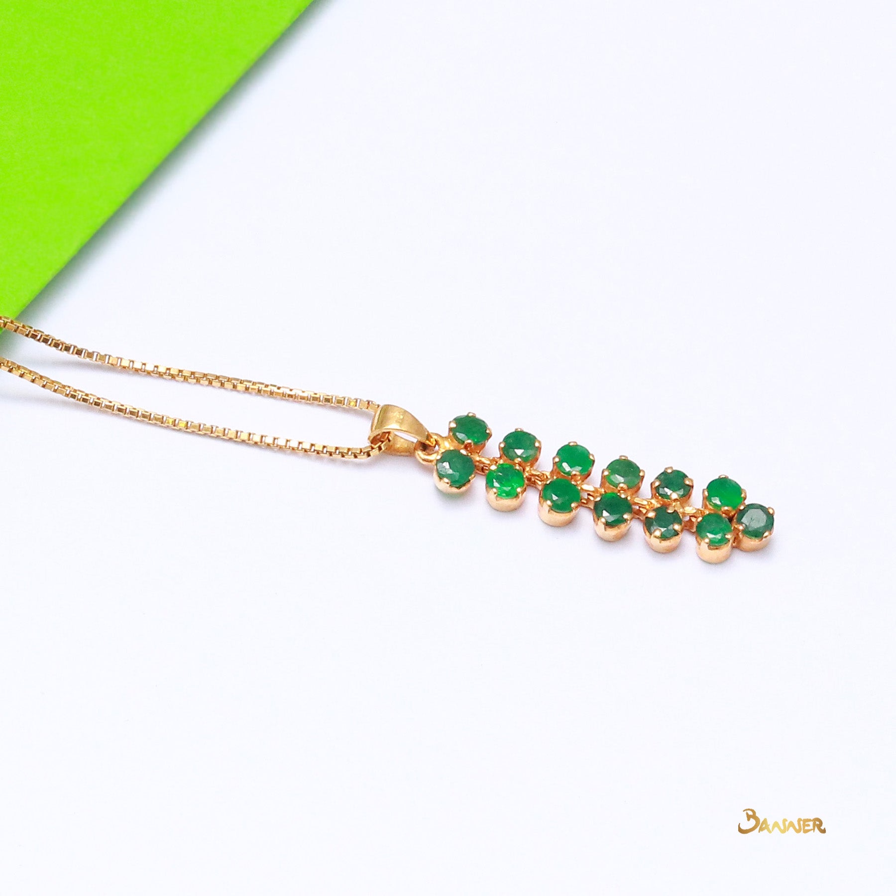 Emerald Thazin-Khet Pendant