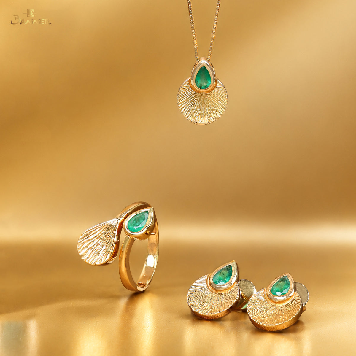 Emerald Rain Drop Cleo Ring