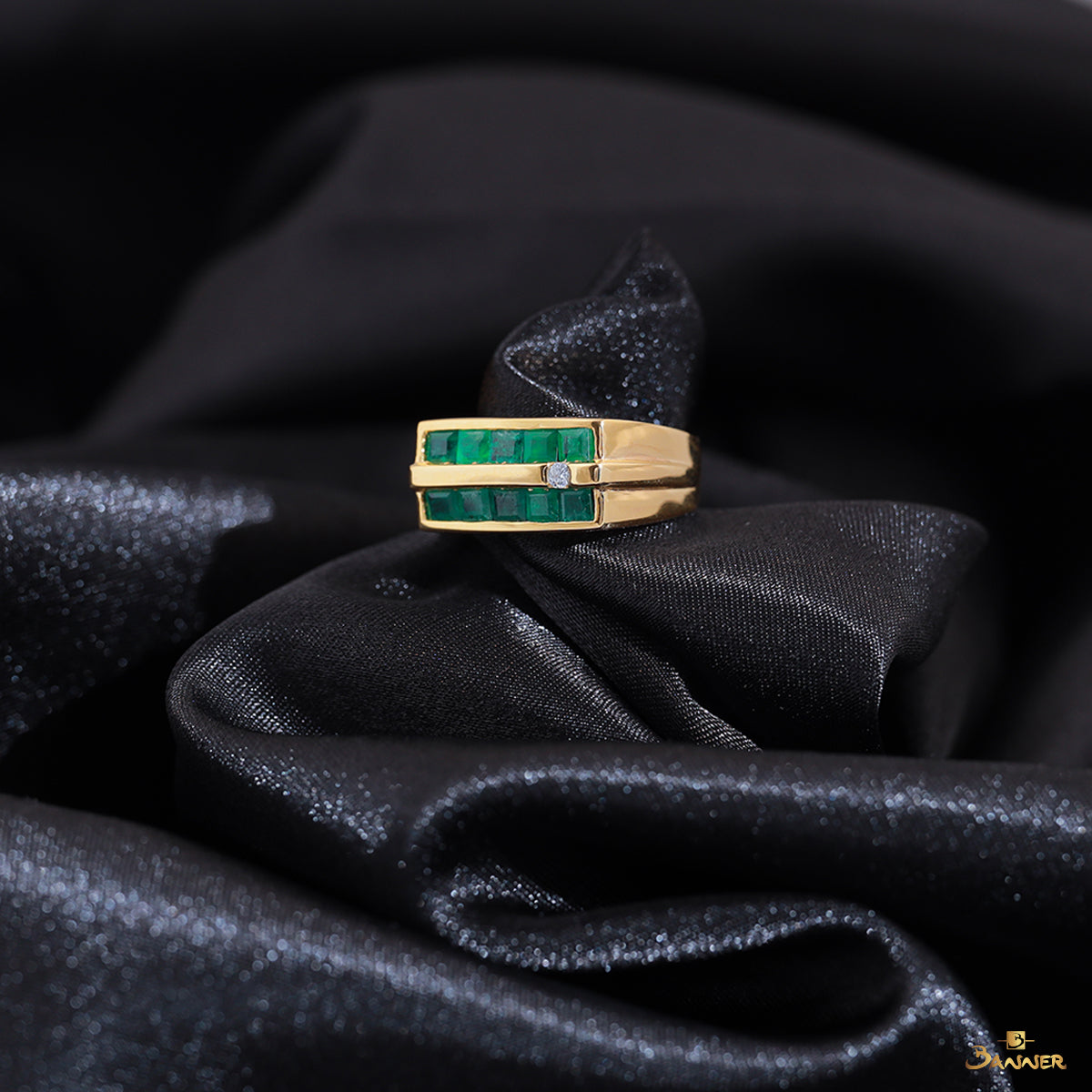 Emerald-cut Emerald and Diamond Men' Ring