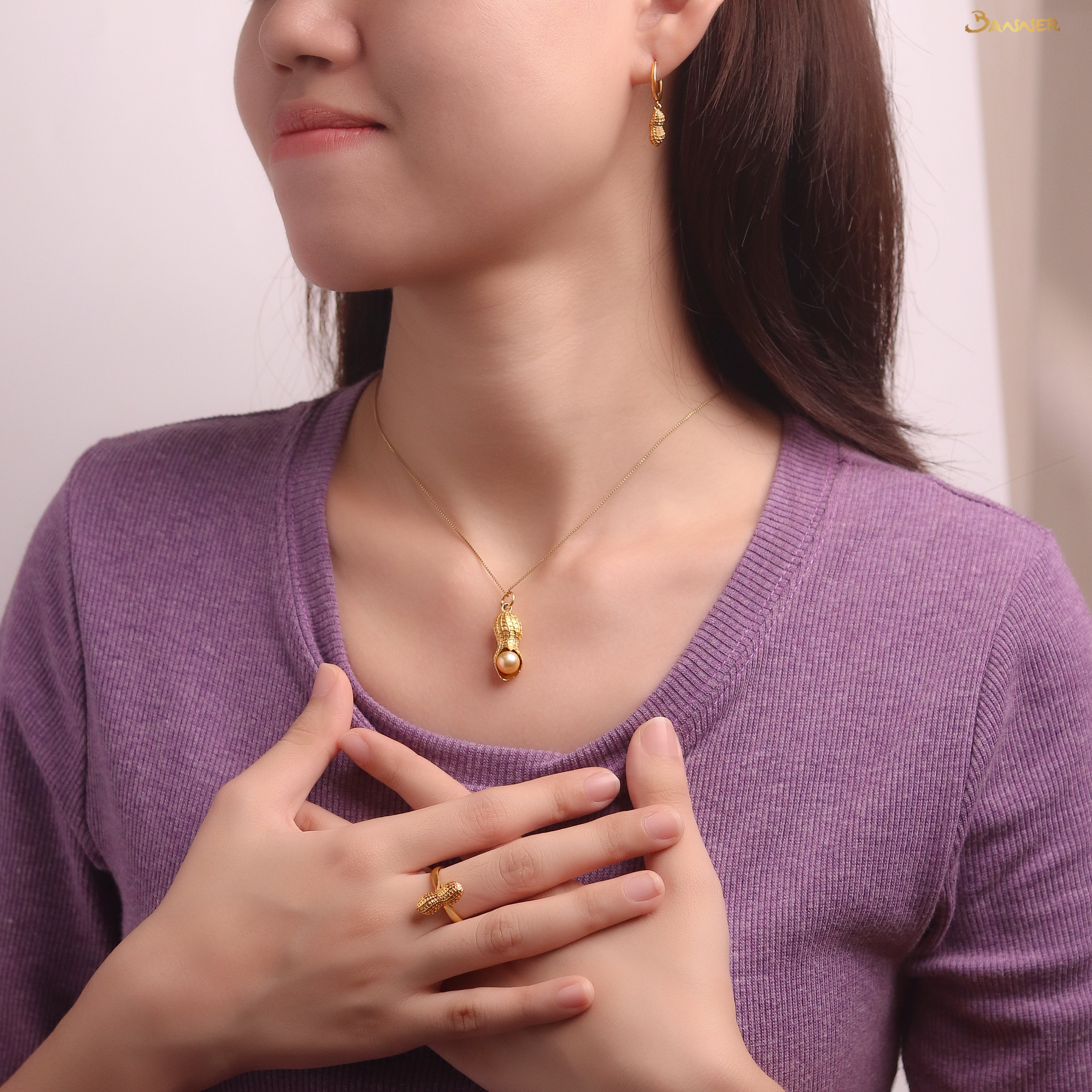 18k Yellow Gold Peanut Set