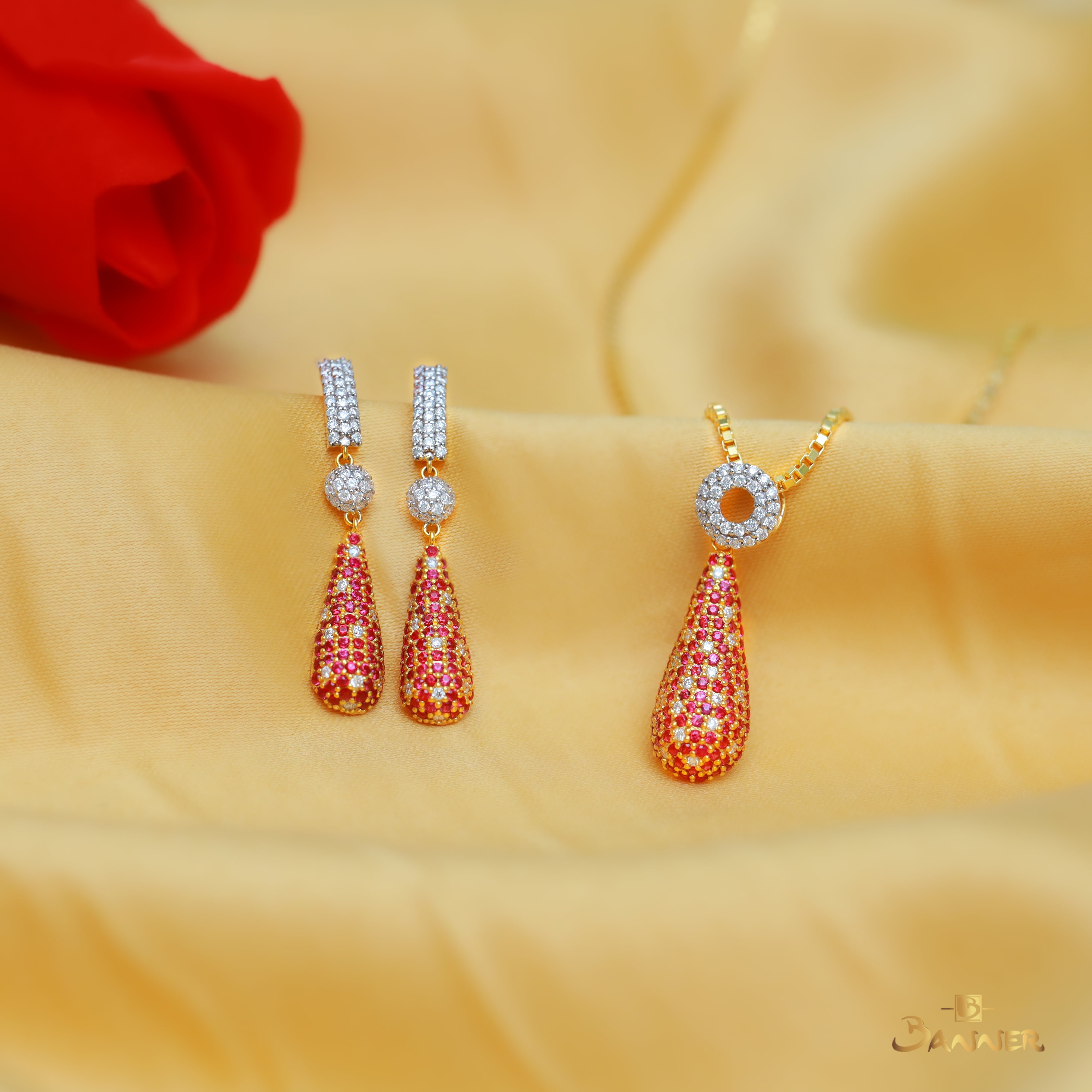 Ruby and Diamond Pixel Set