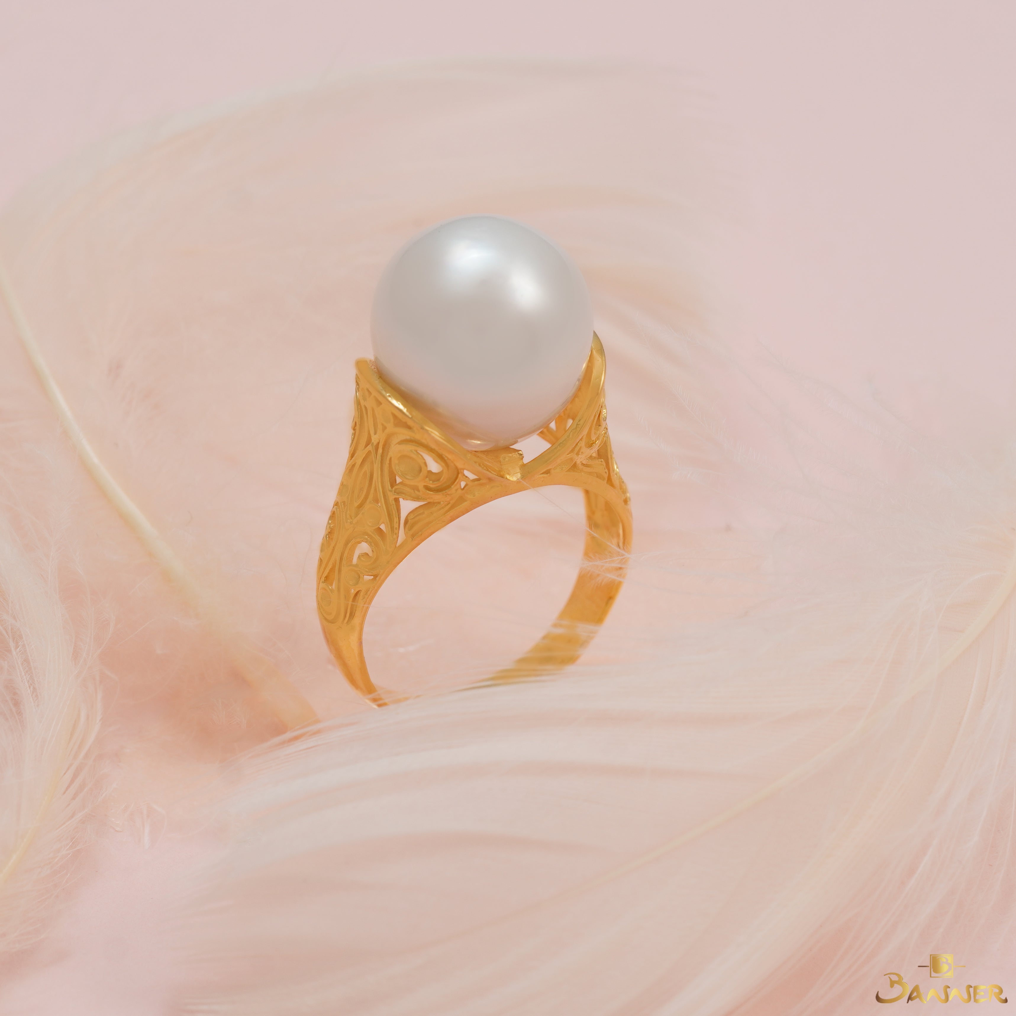 Pearl Kanote Ring