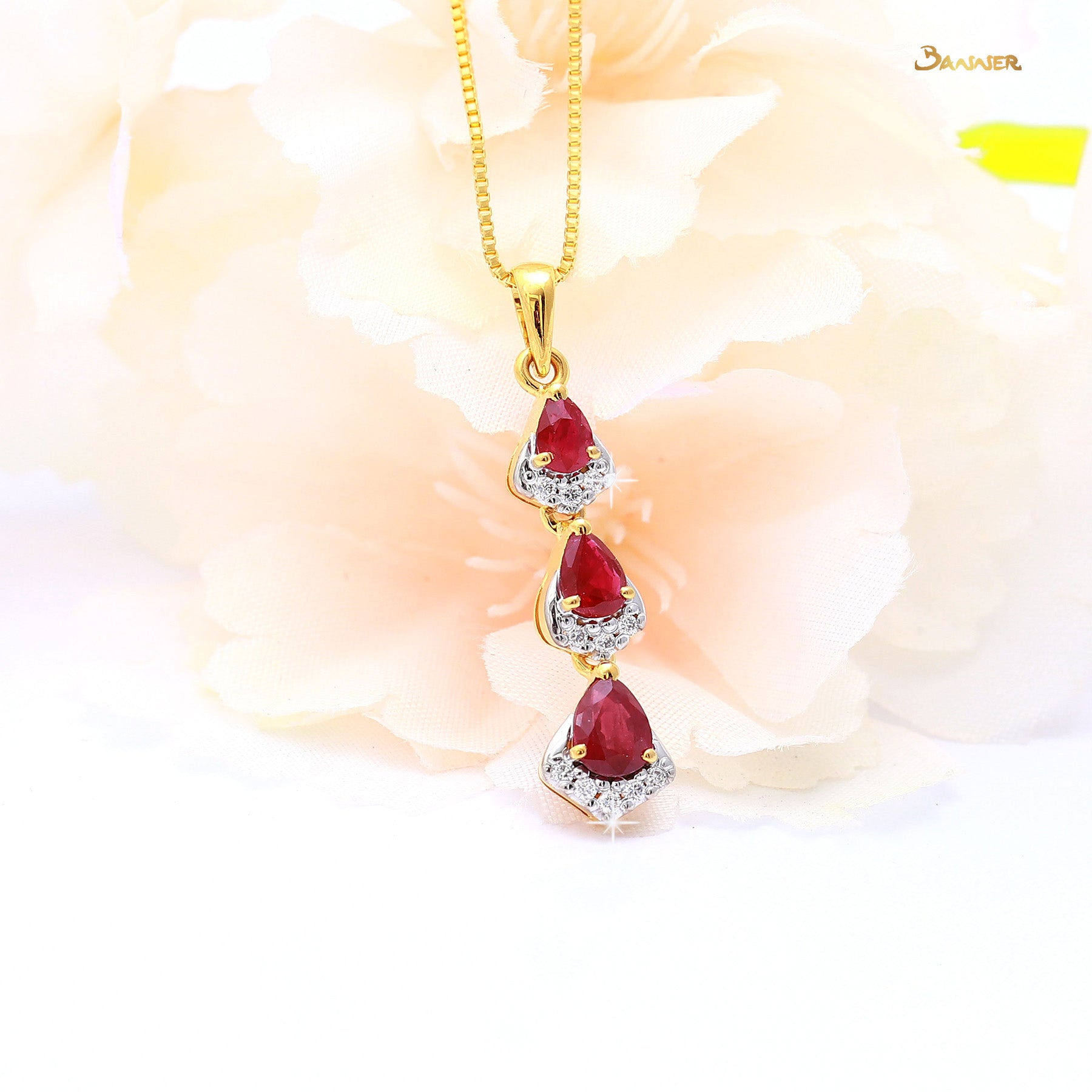 Pear-shaped Ruby and Diamond 3-step Pendant