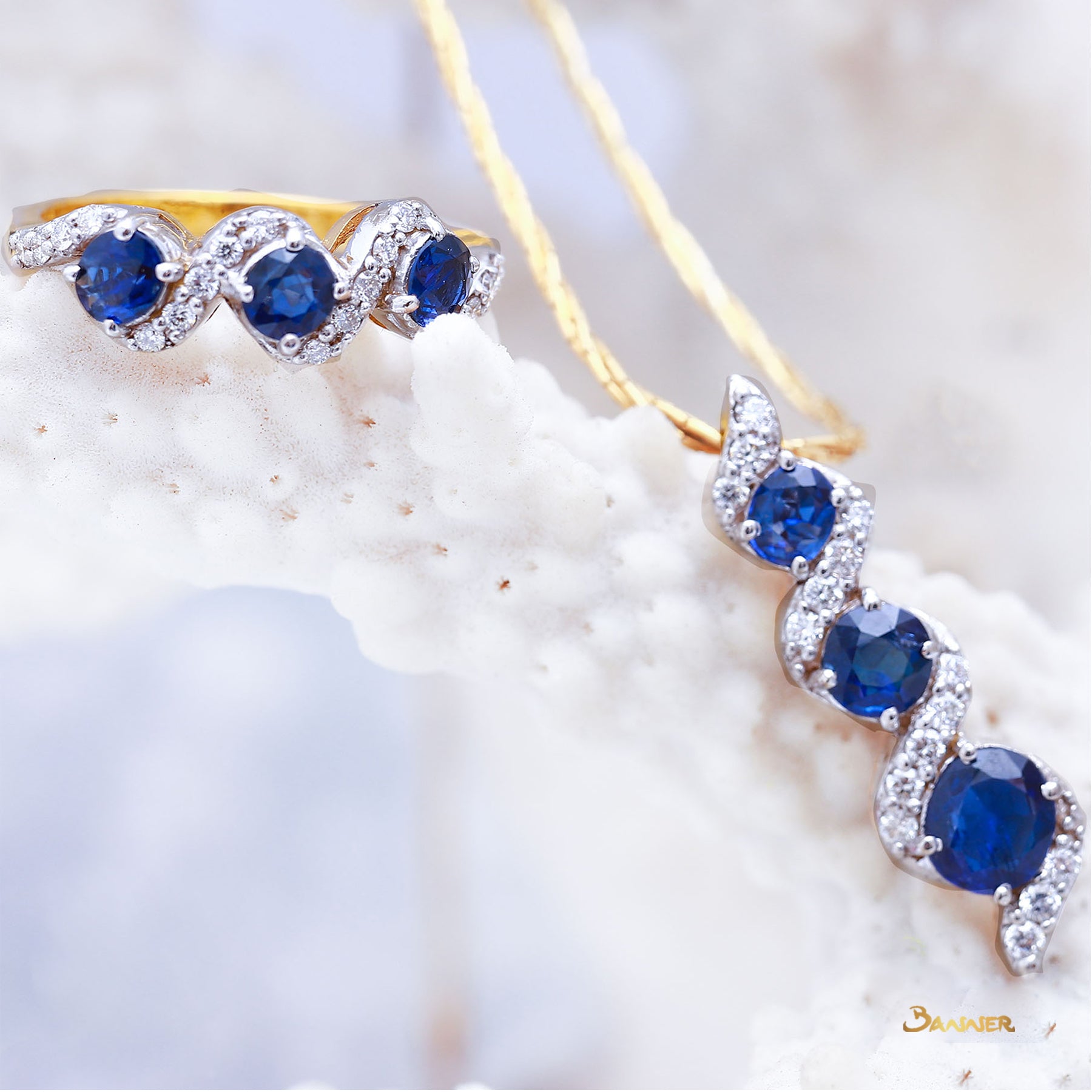 Sapphire with Diamond Yae-Hlaing Pendant
