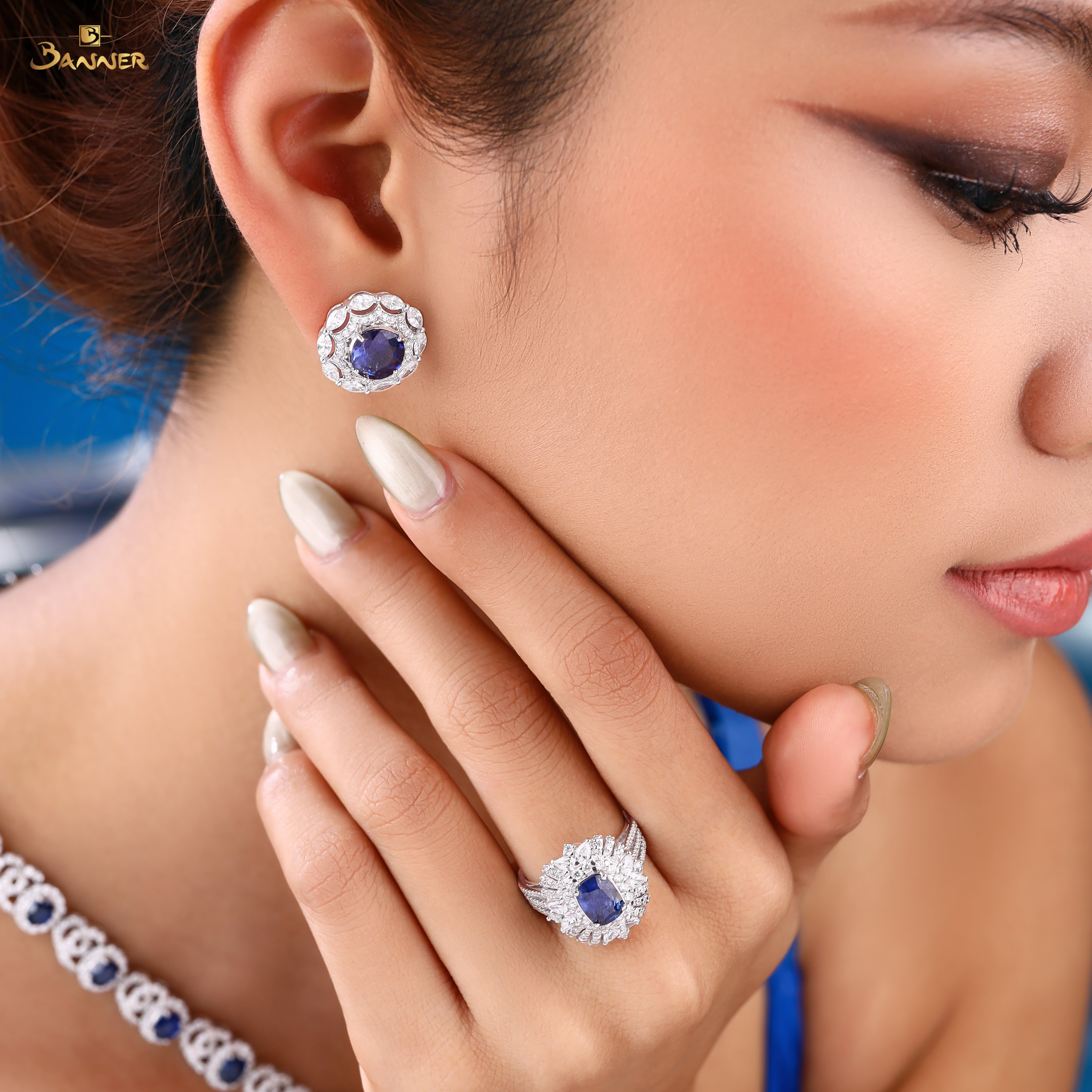 Sapphire and Diamond 2-ways Elegant Ring/ Pendant
