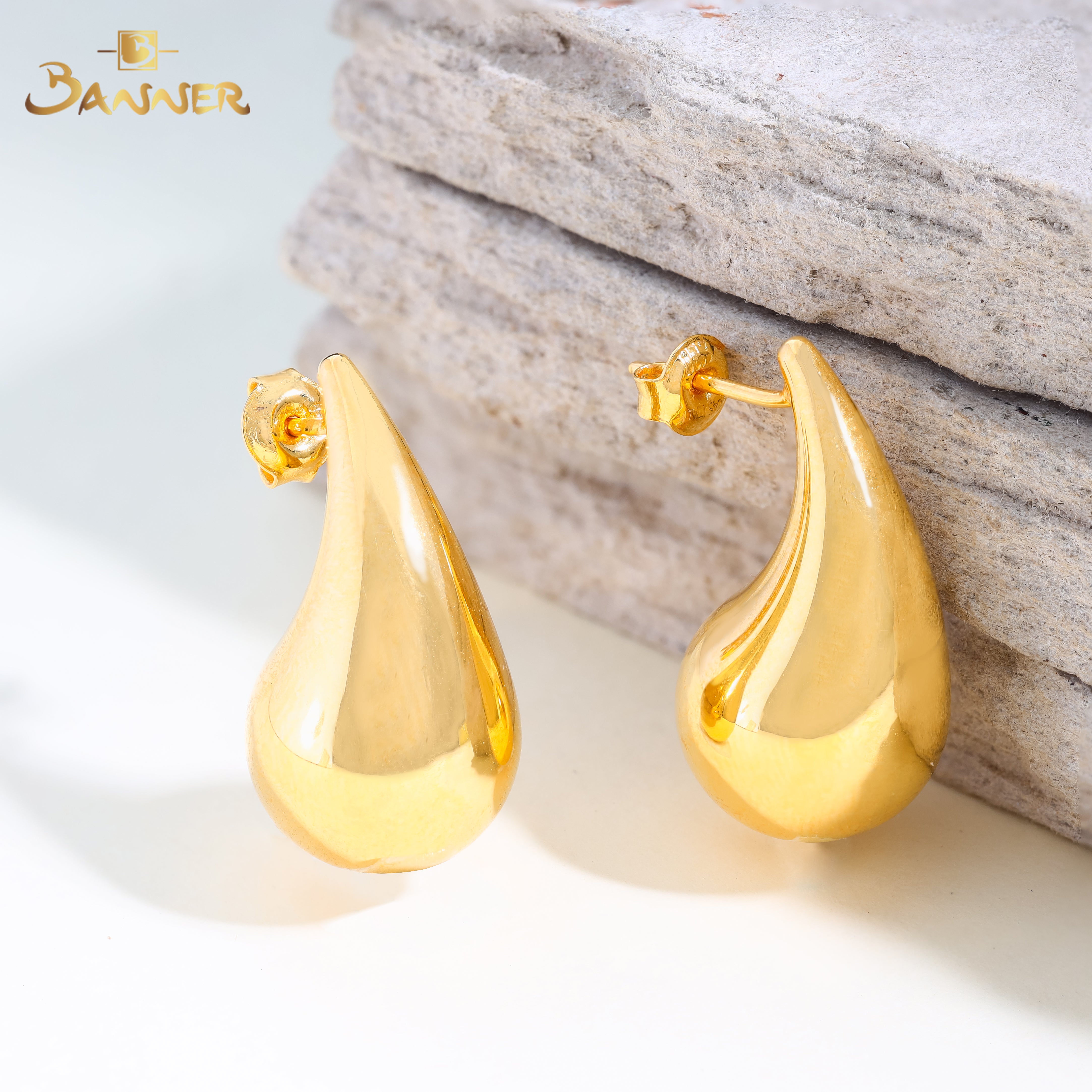 18K Yellow Gold Kendall Dome Earrings