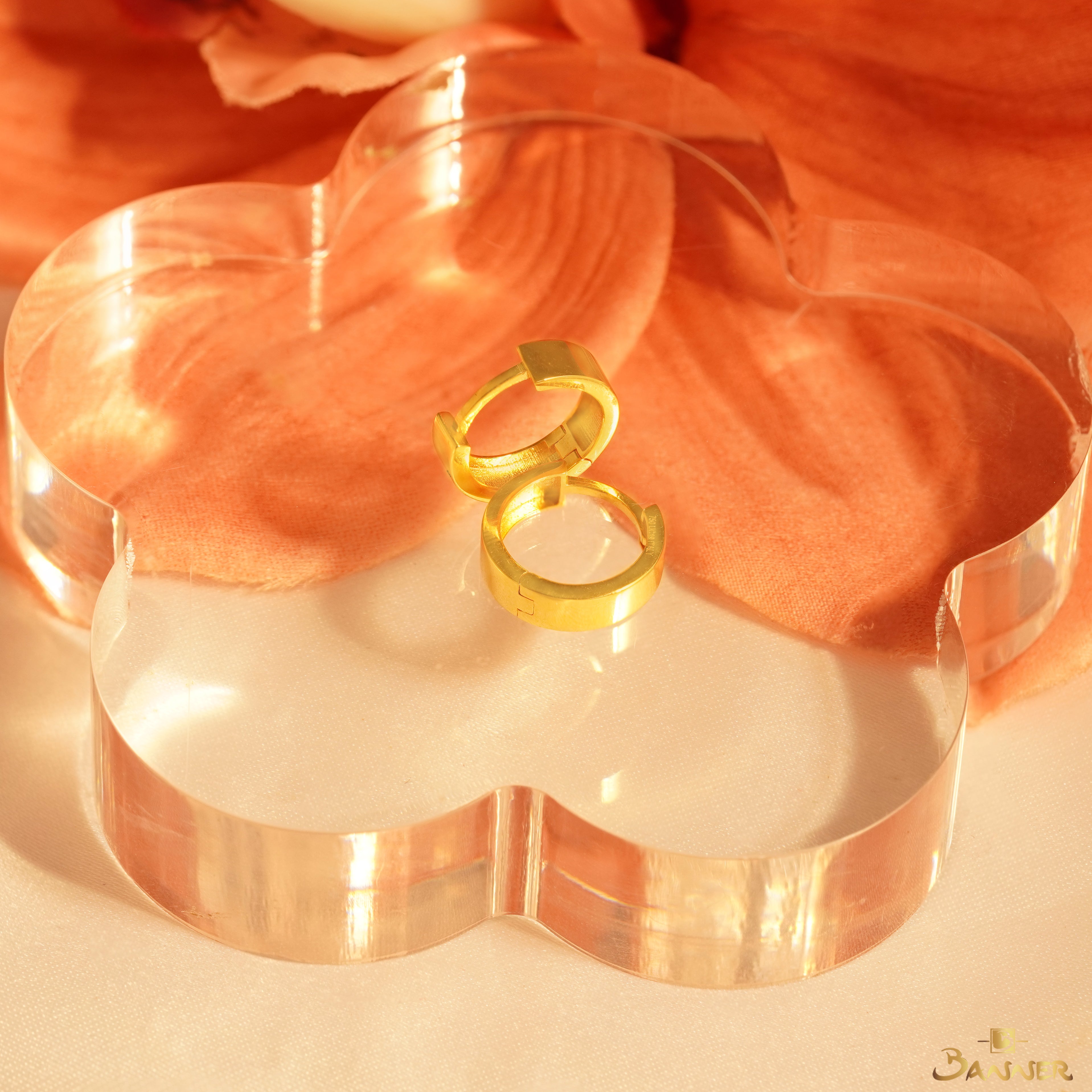 18K Gold Petite Hoop Earrings