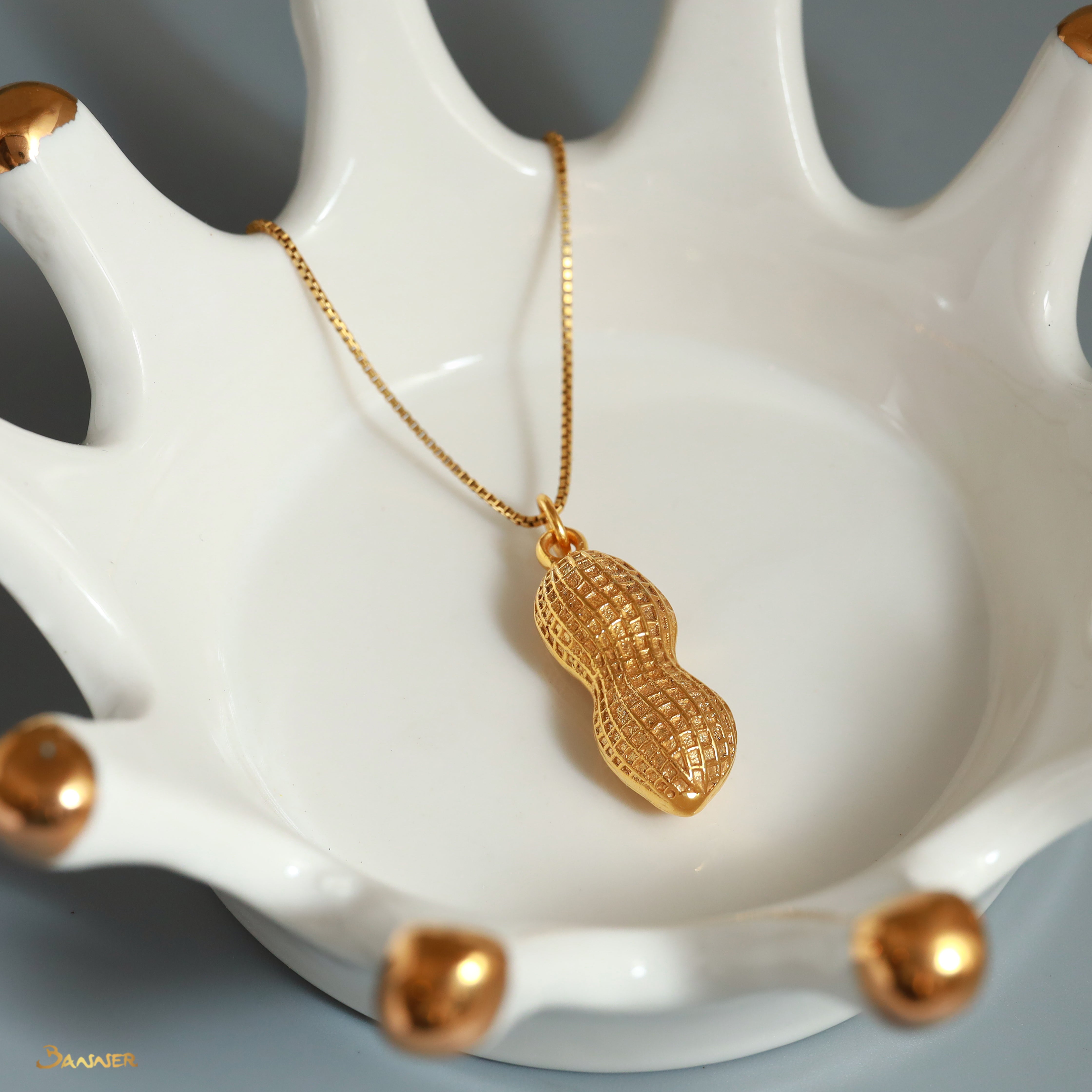 18k Yellow Gold Peanuts Pendant