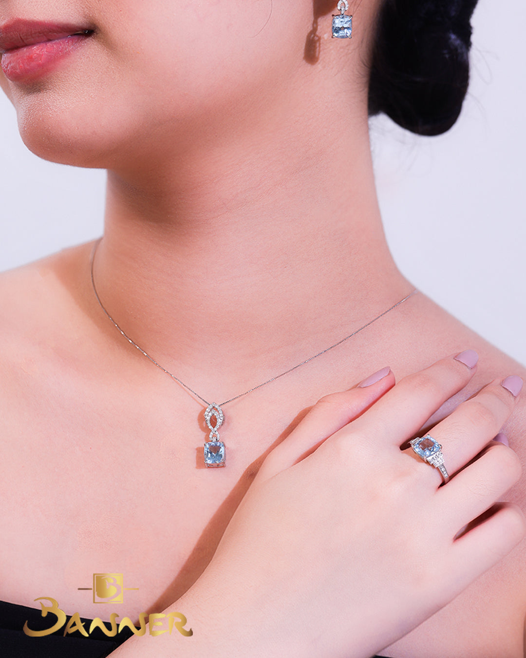 Aquamarine and Diamond Ciel Pendant