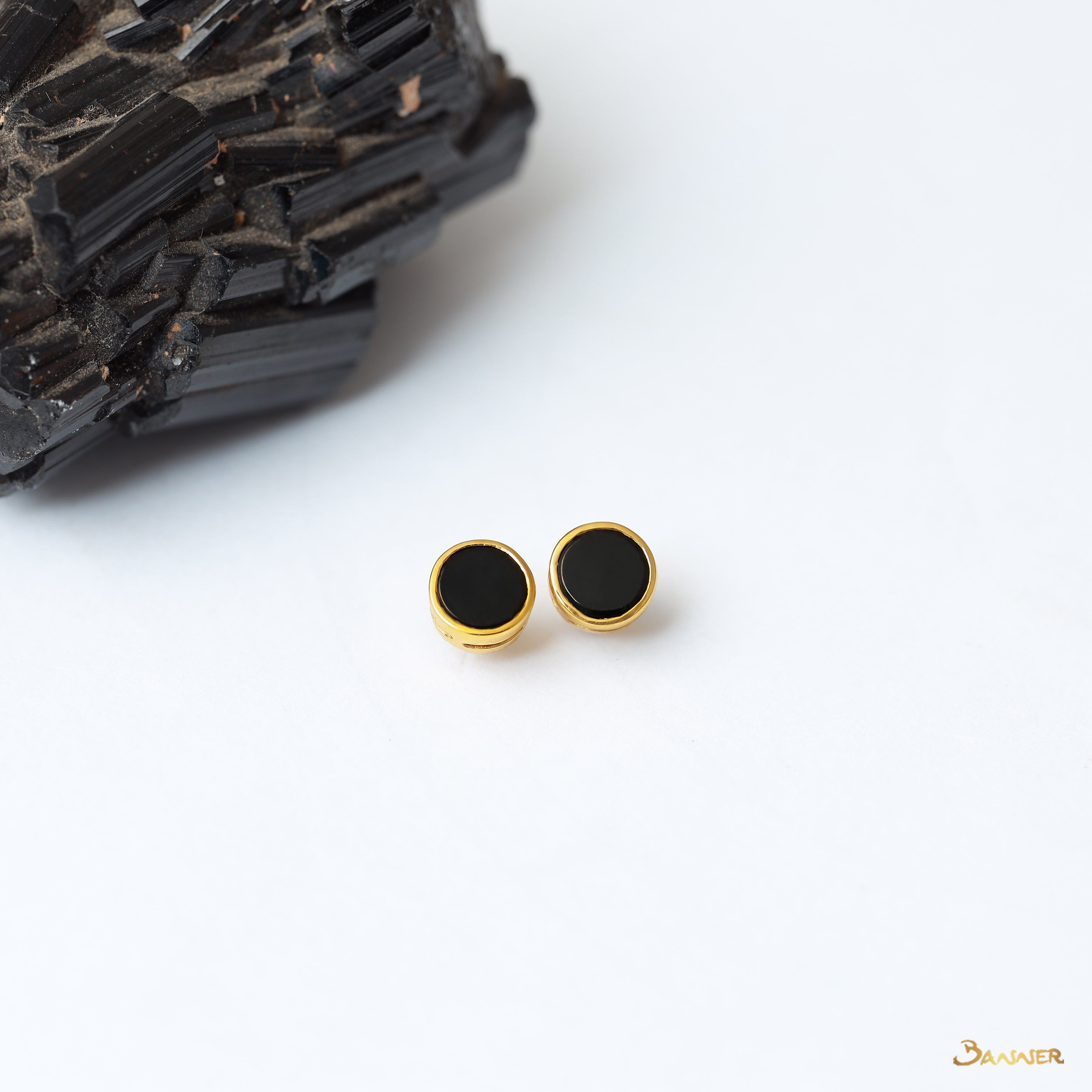 Black Jade Circle Earrings