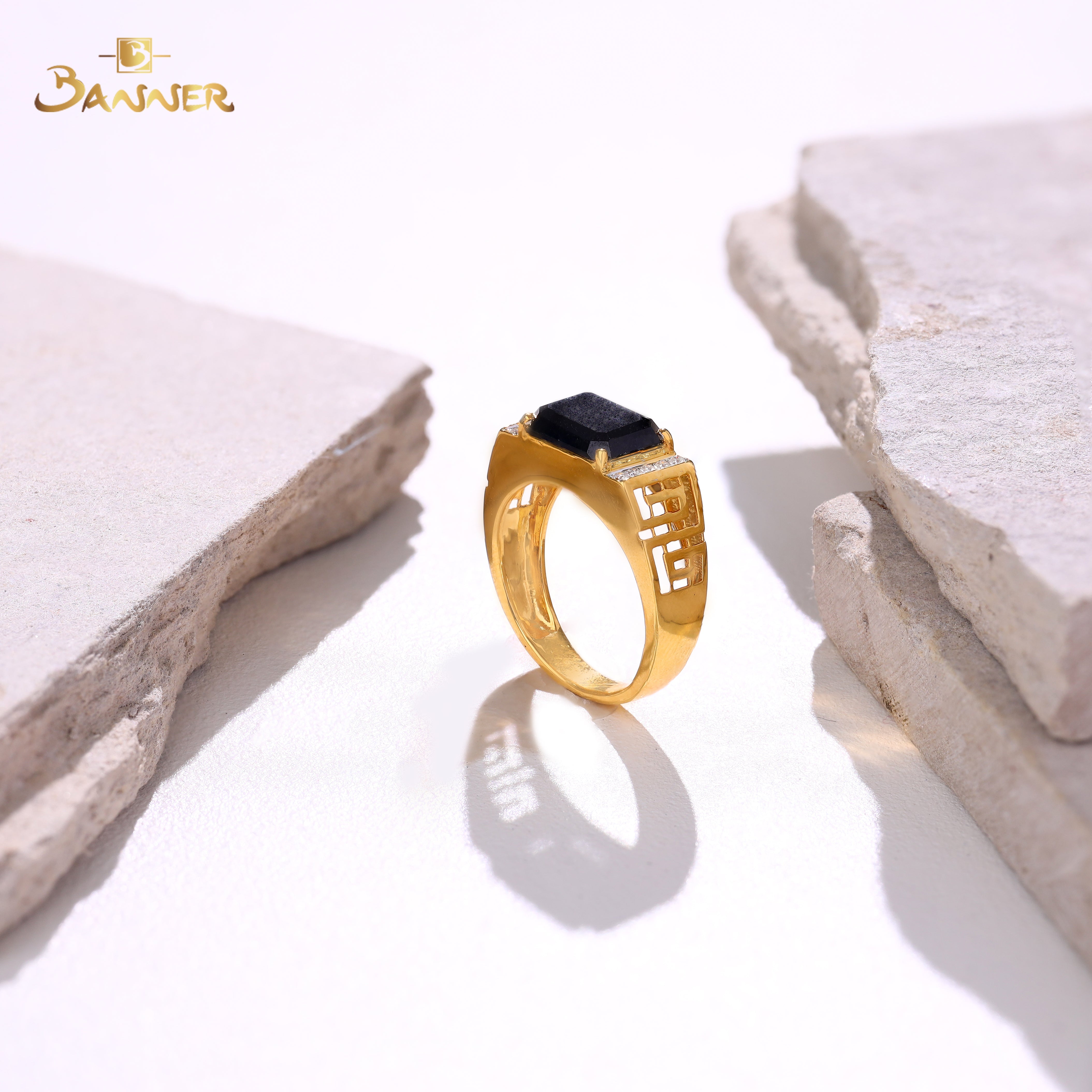 Black Jade and Diamond Ka-Note Ring