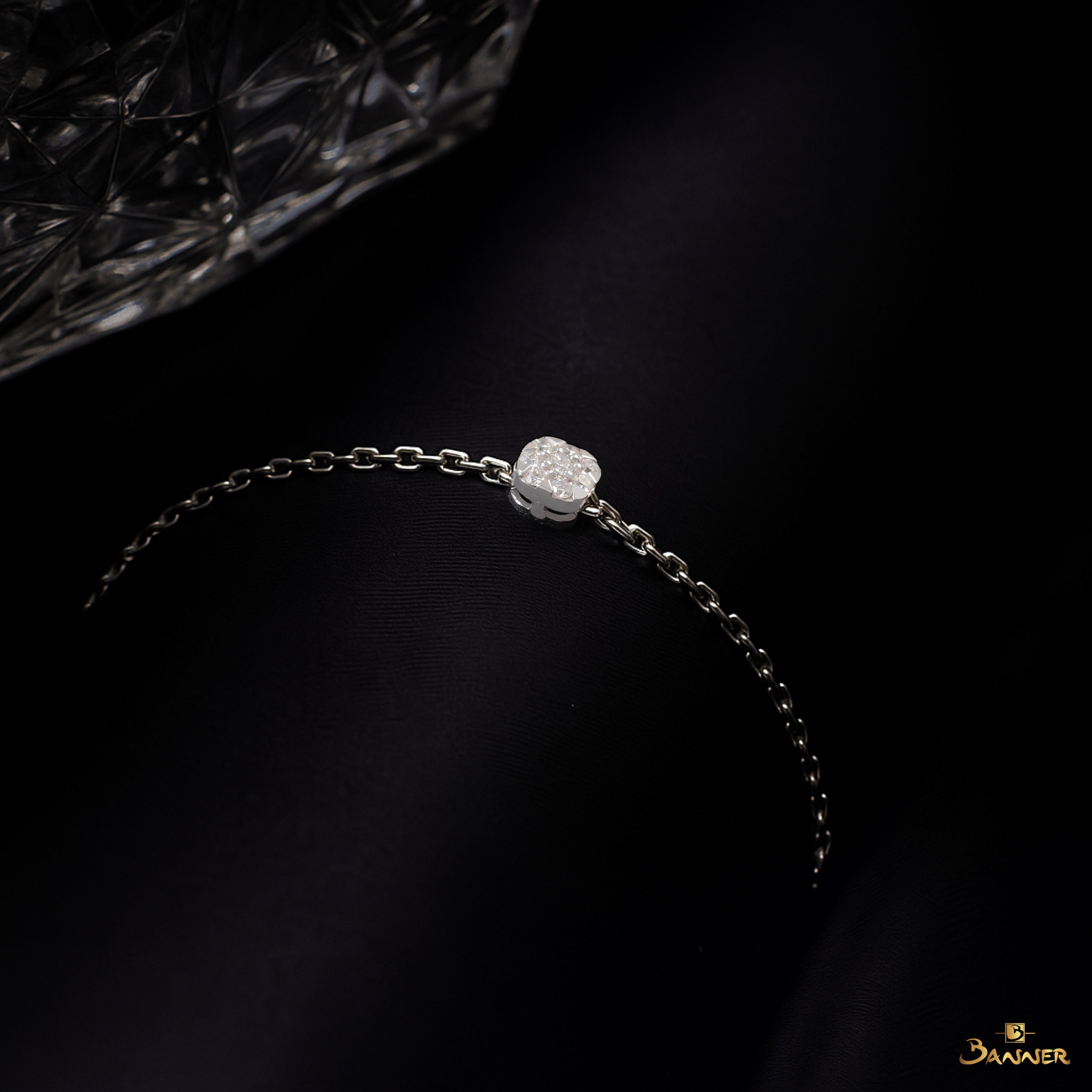 Diamond Invisible-setting solitaire bracelet
