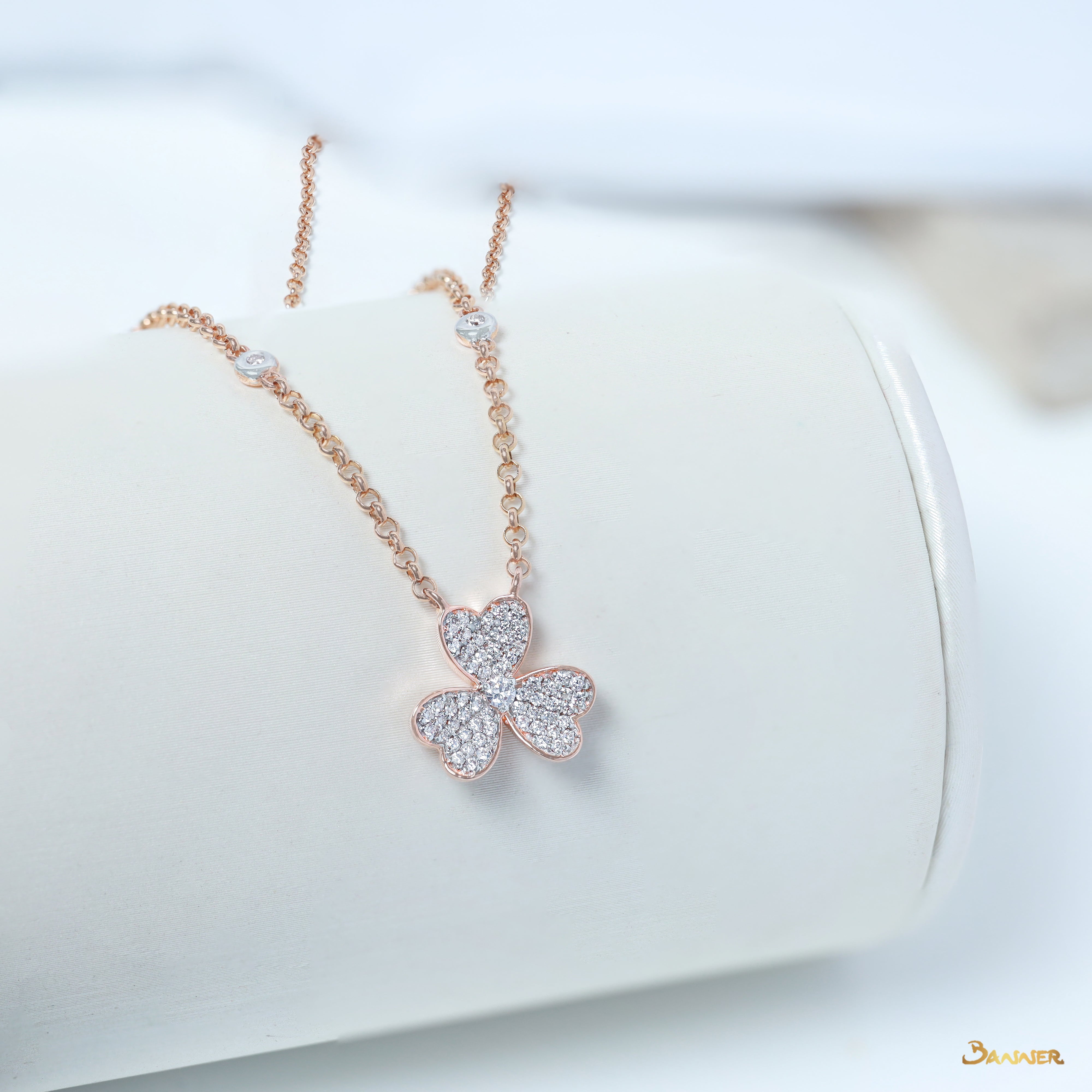 Diamond Clover Necklace(B)