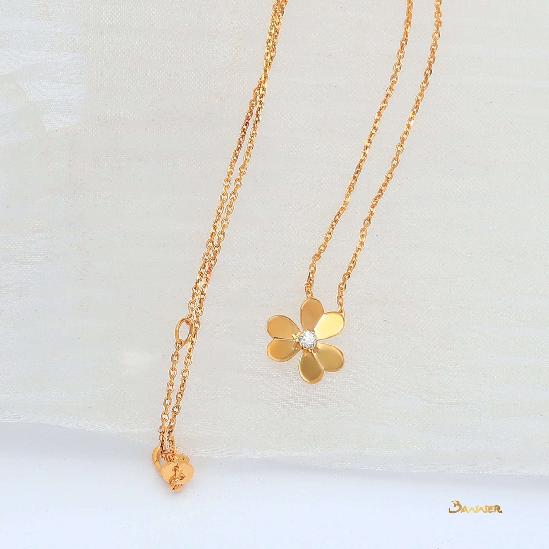 Diamond Clover Necklace