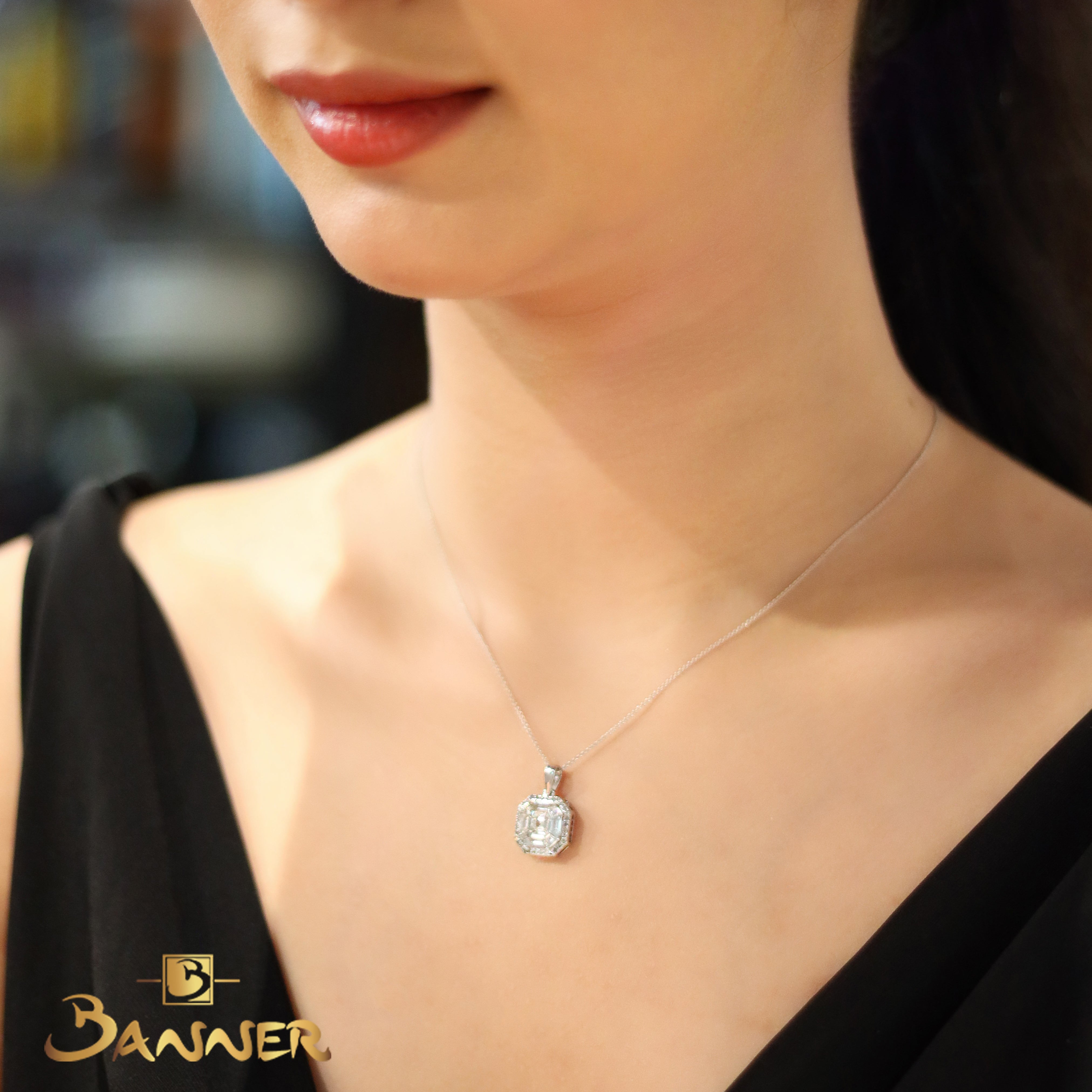 Diamond Baguette Hexara Halo Pendant