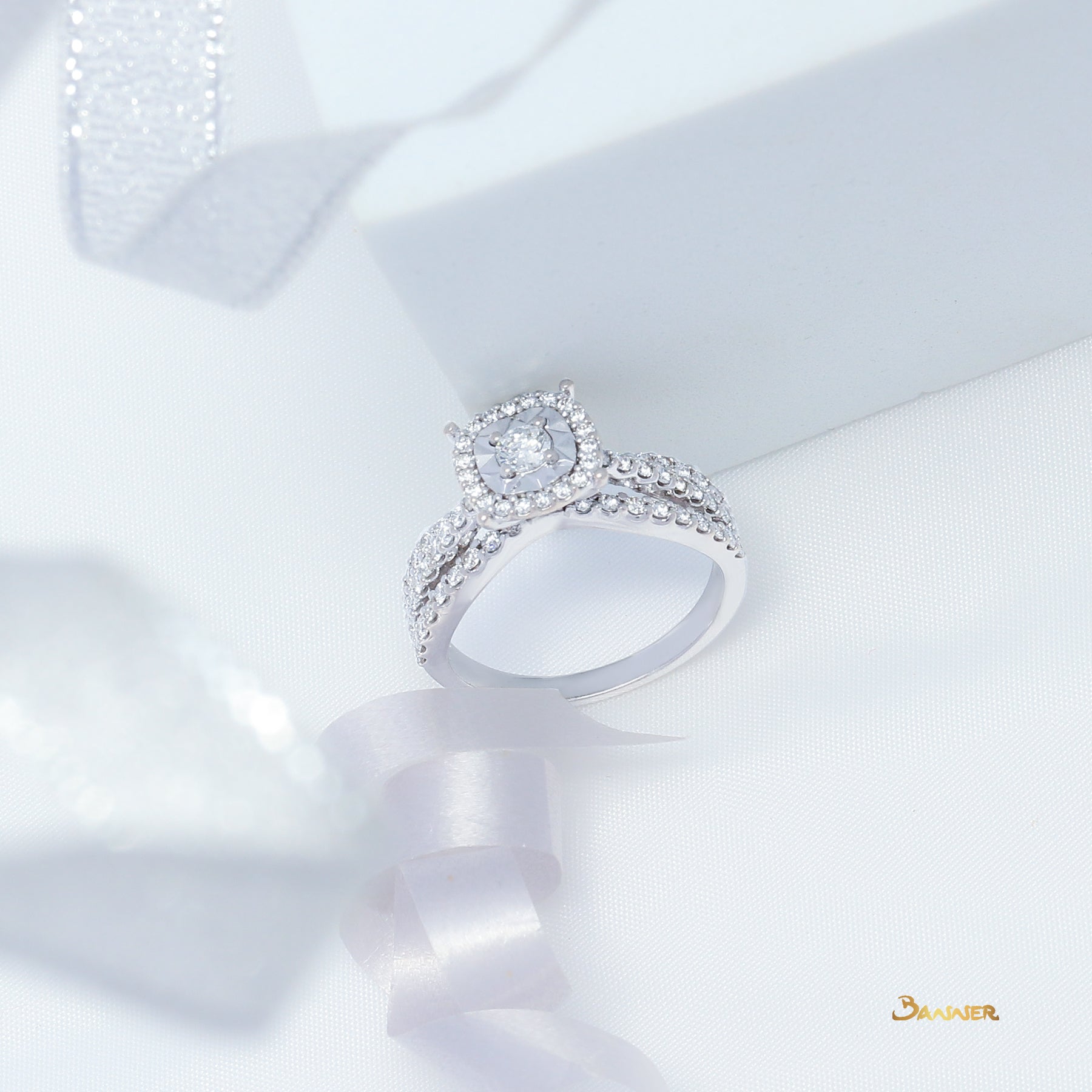 Diamond Triple Split-Shank Ring(B)