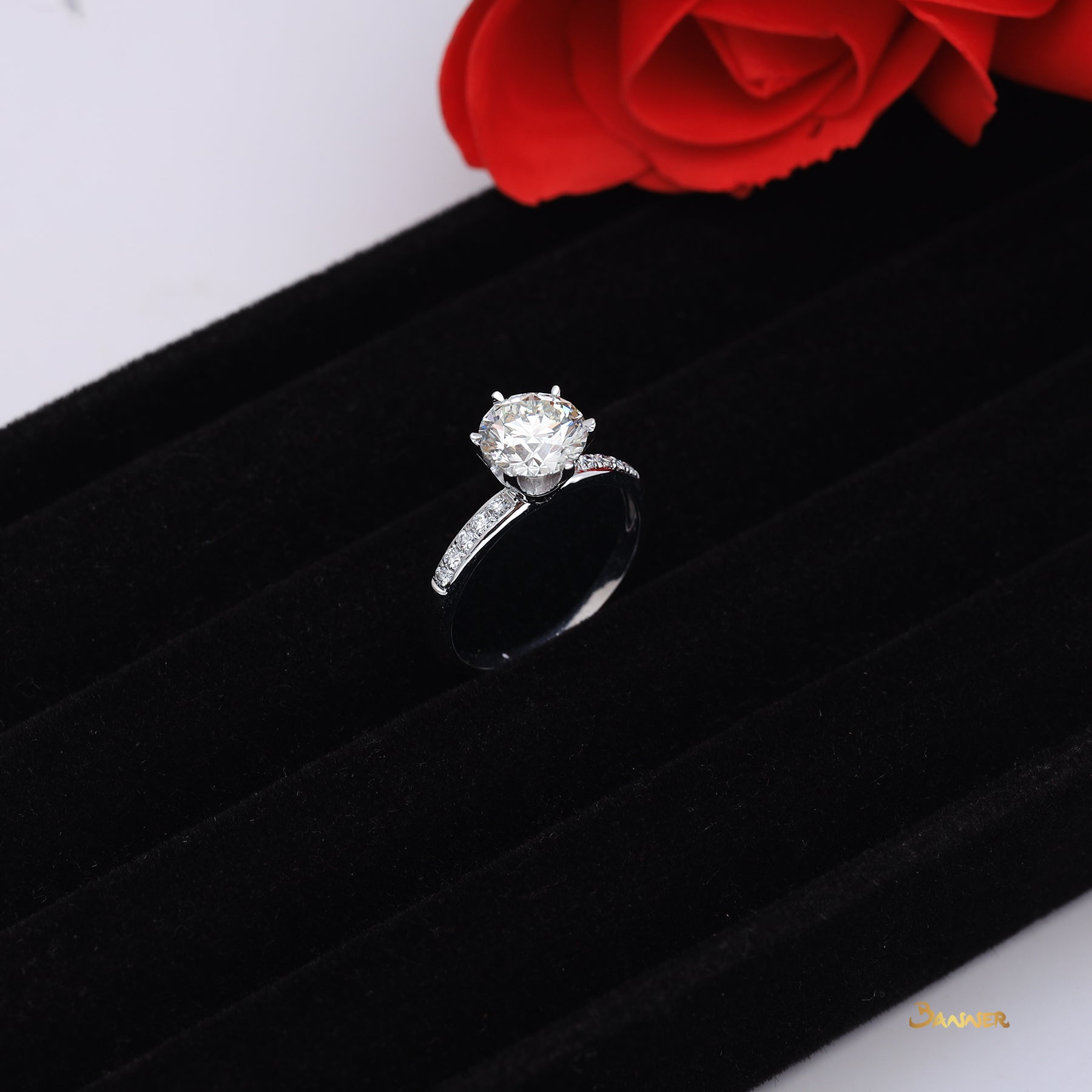 Diamond Classic Female Ring