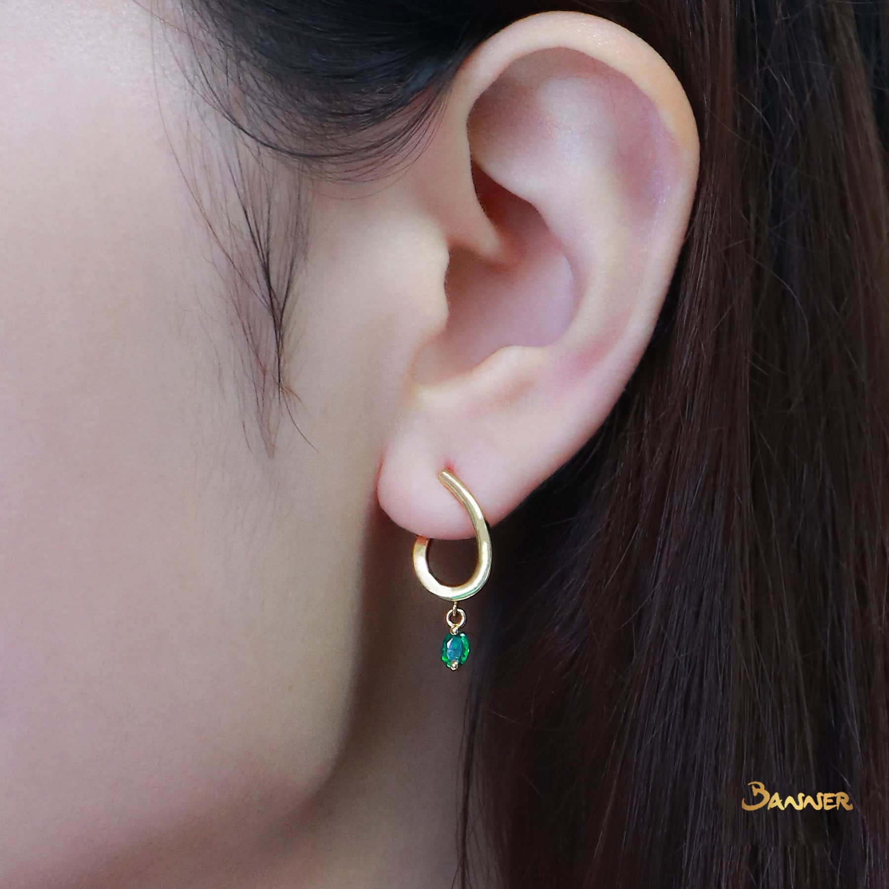 Emerald Rain-drop Dangle Earrings