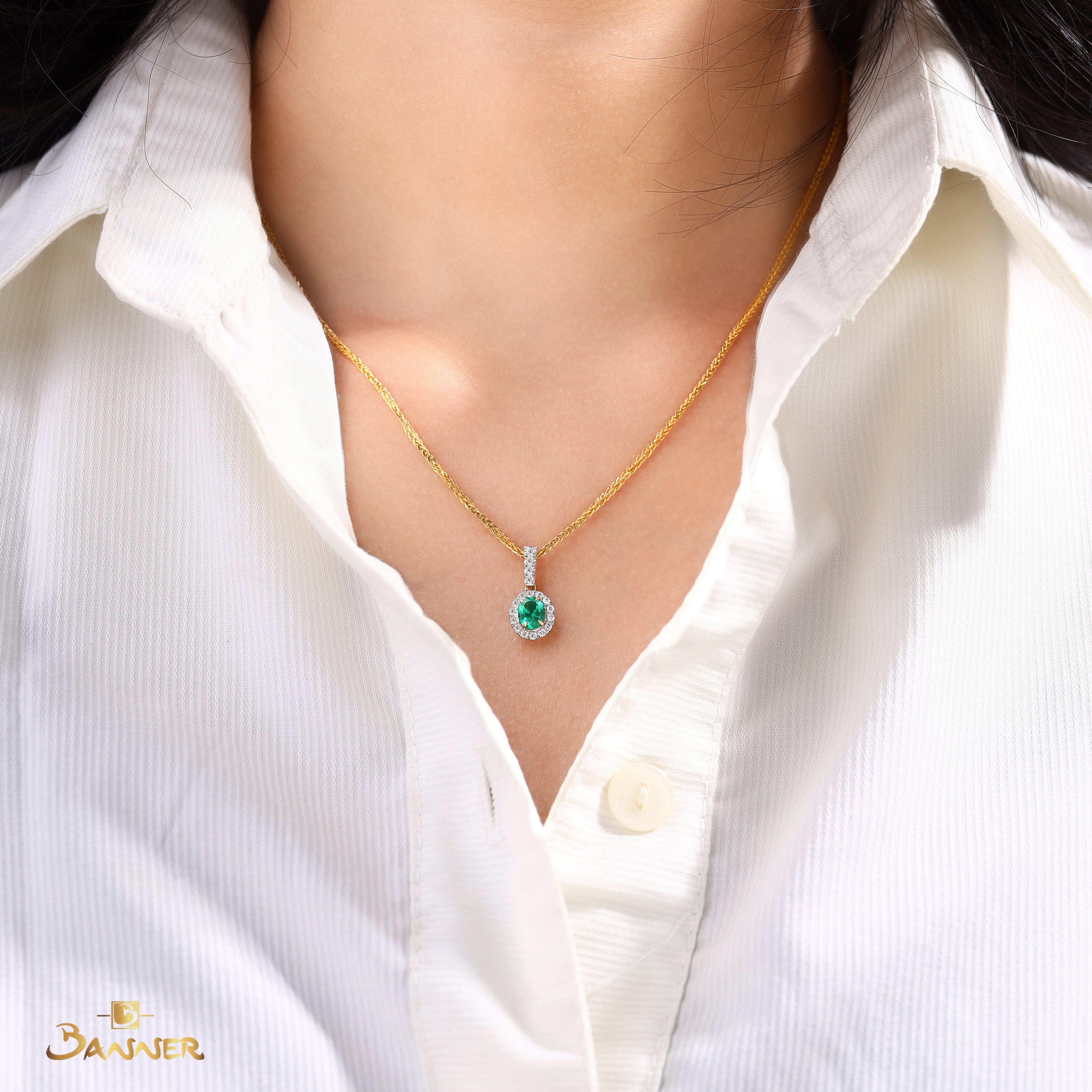 Columbian Emerald and Diamond Halo Pendant