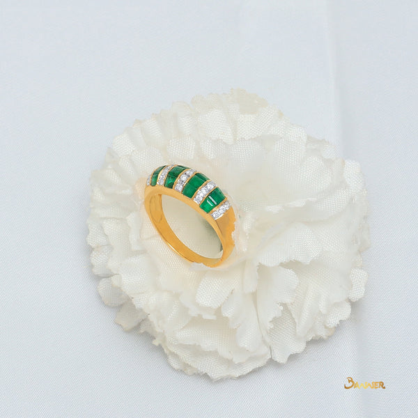 Emerald and Diamond Wasit Ring