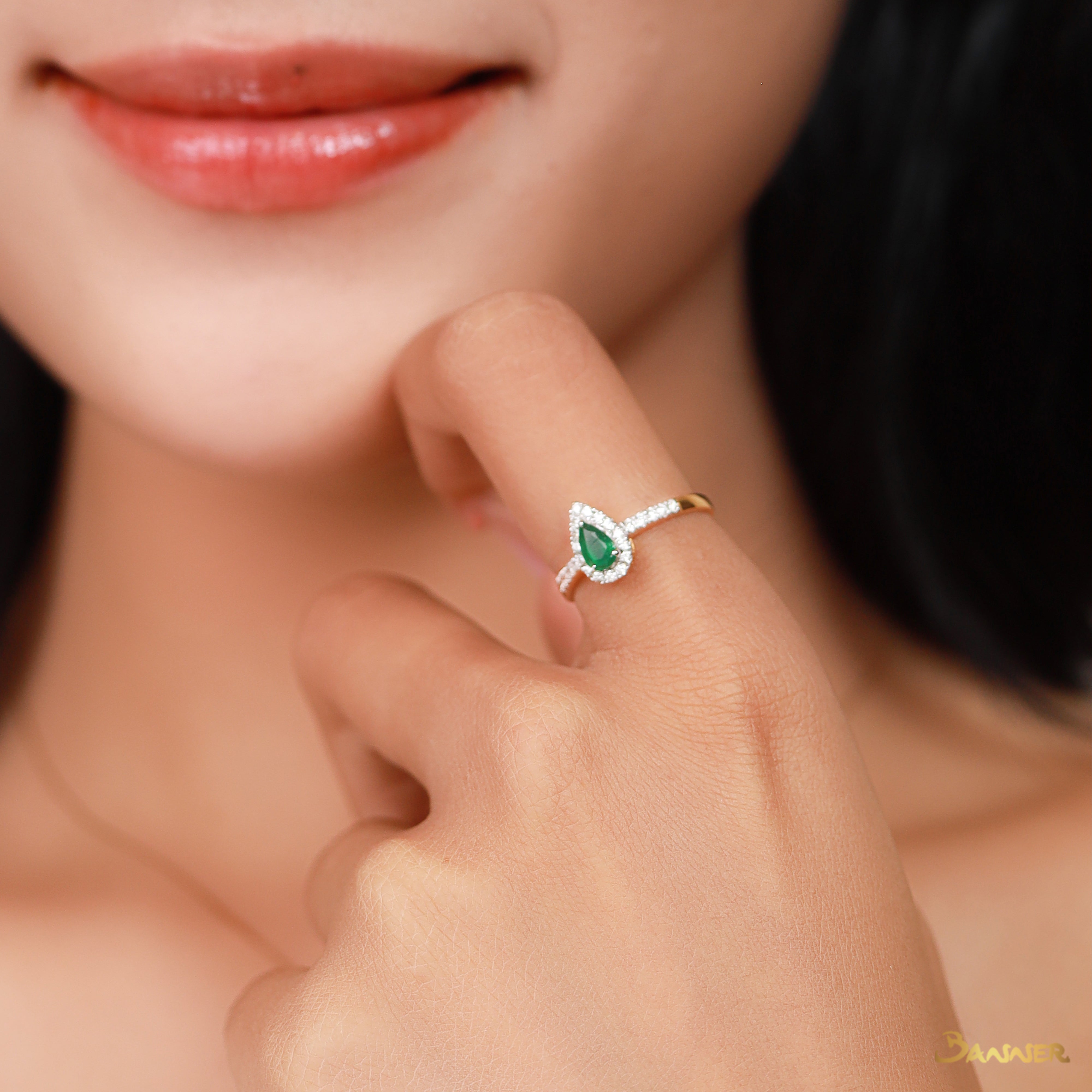 Emerald and Diamond Droplet Ring