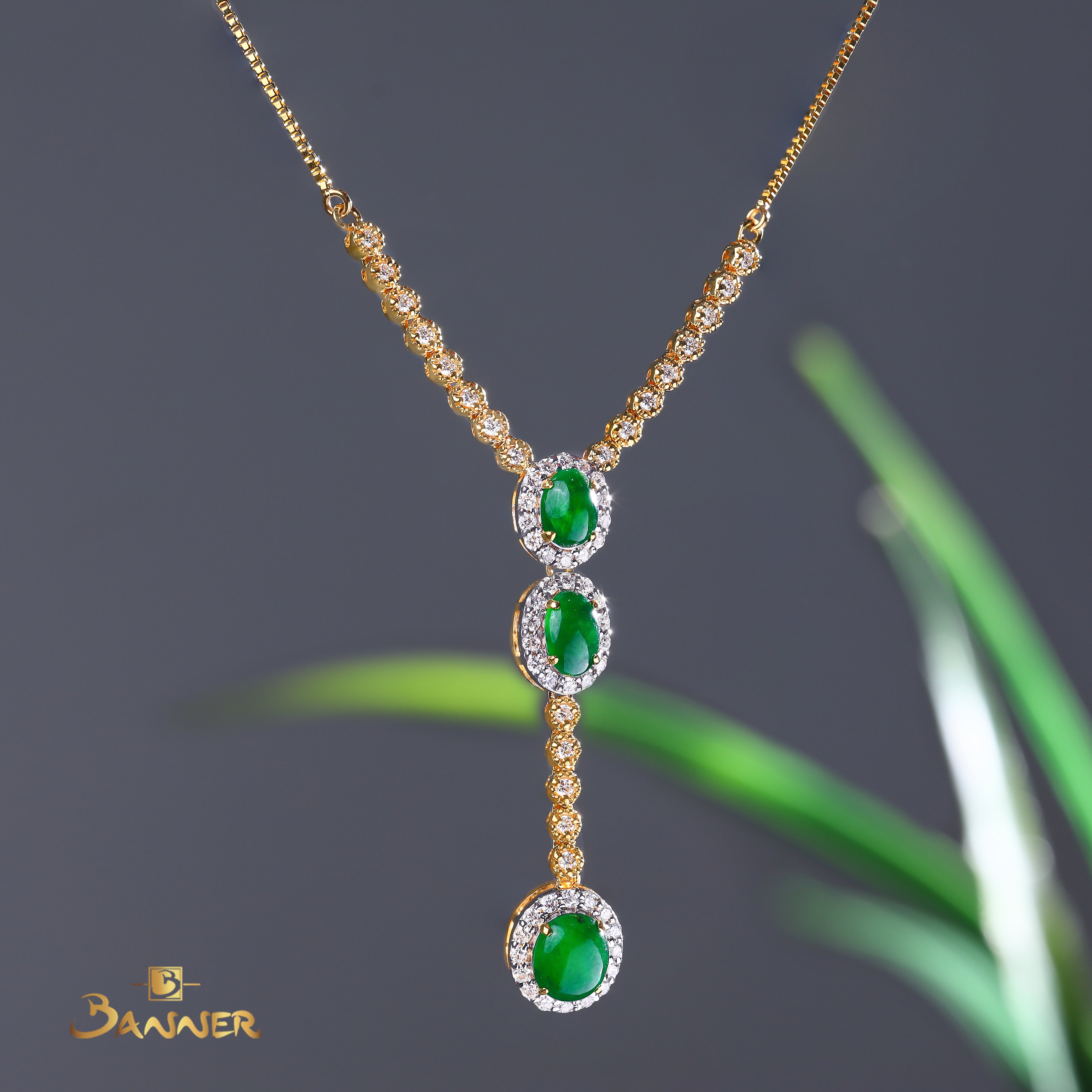 Jade and Diamond 3-step Halo Necklace