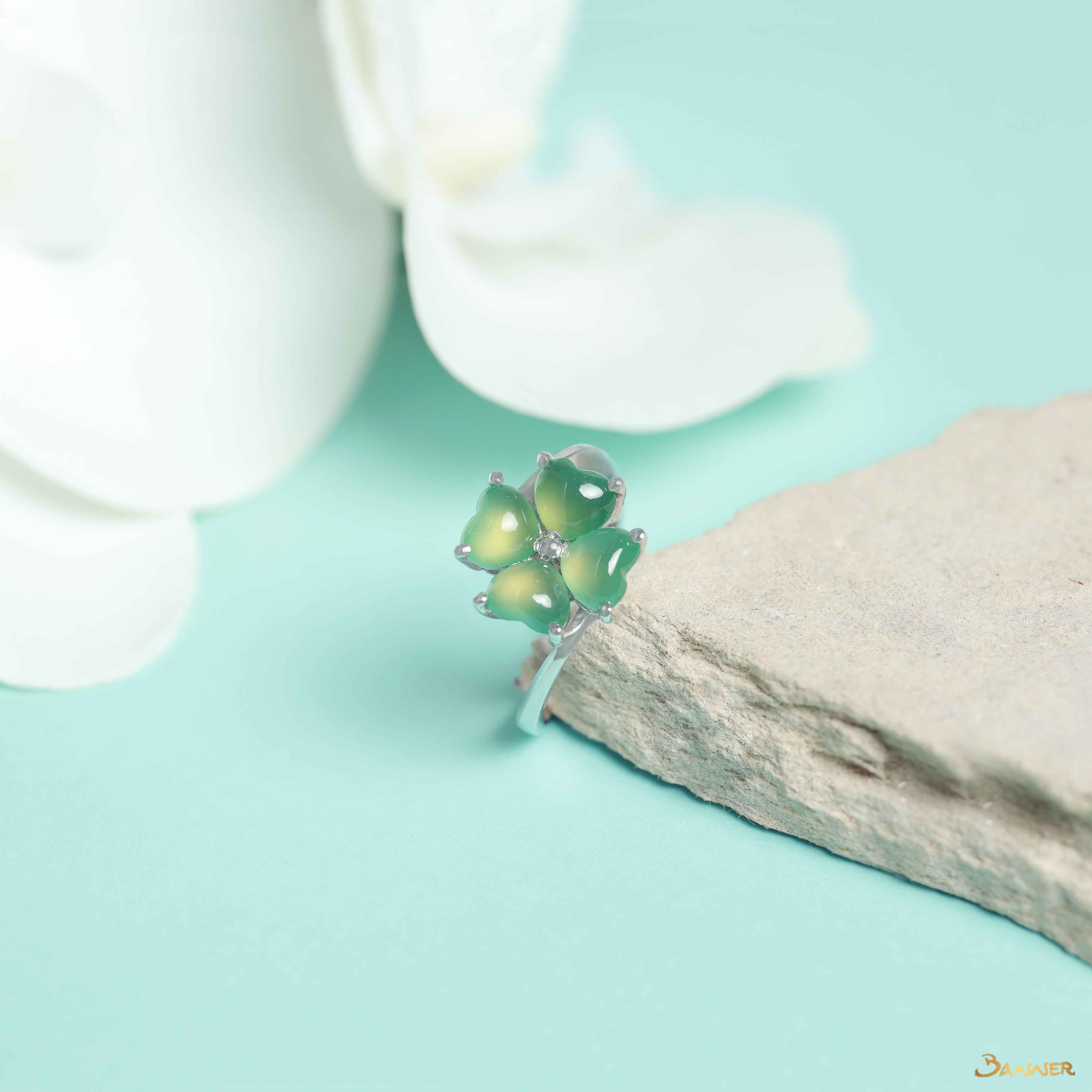 Green Jade Clover Ring