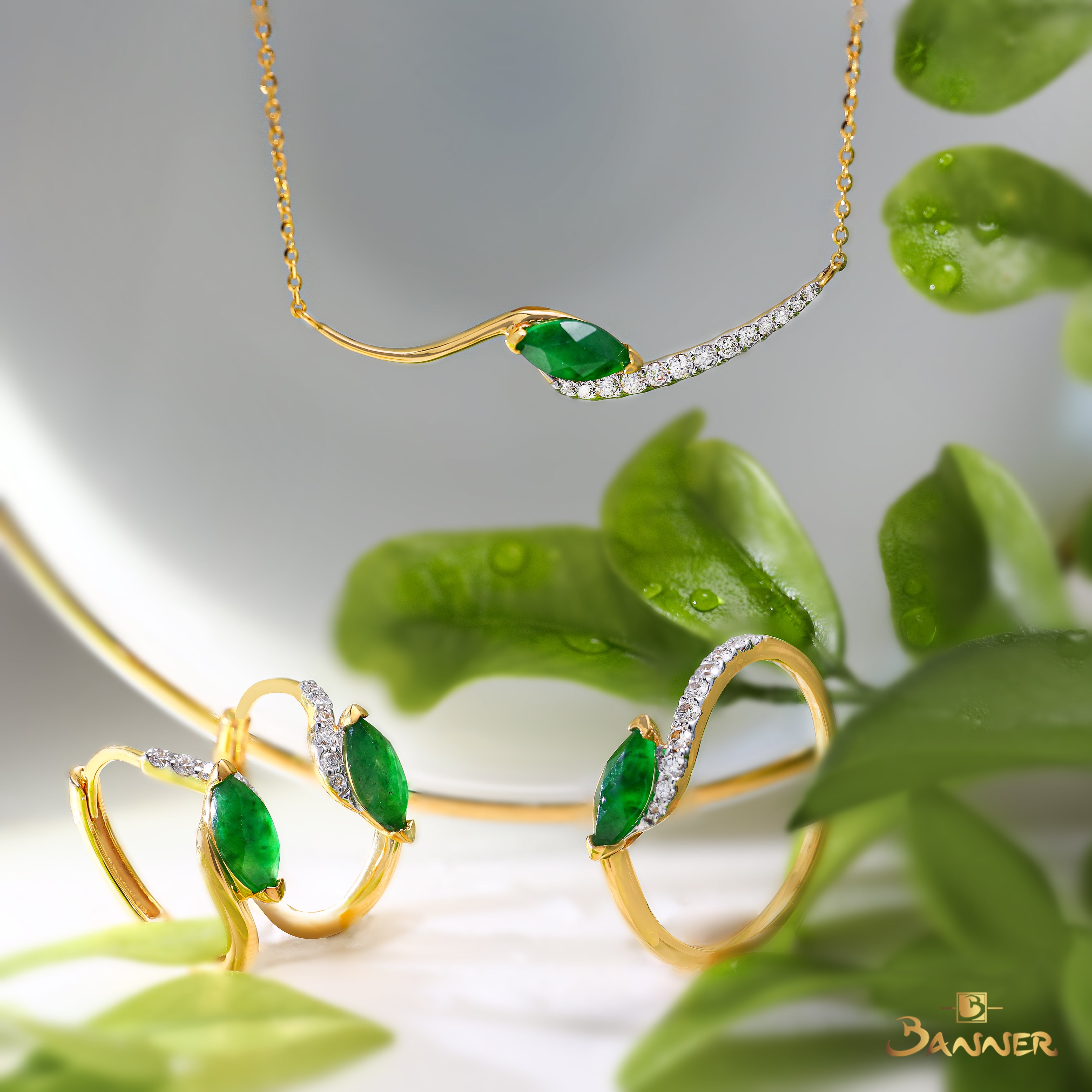 Jade and Diamond Gaze Set