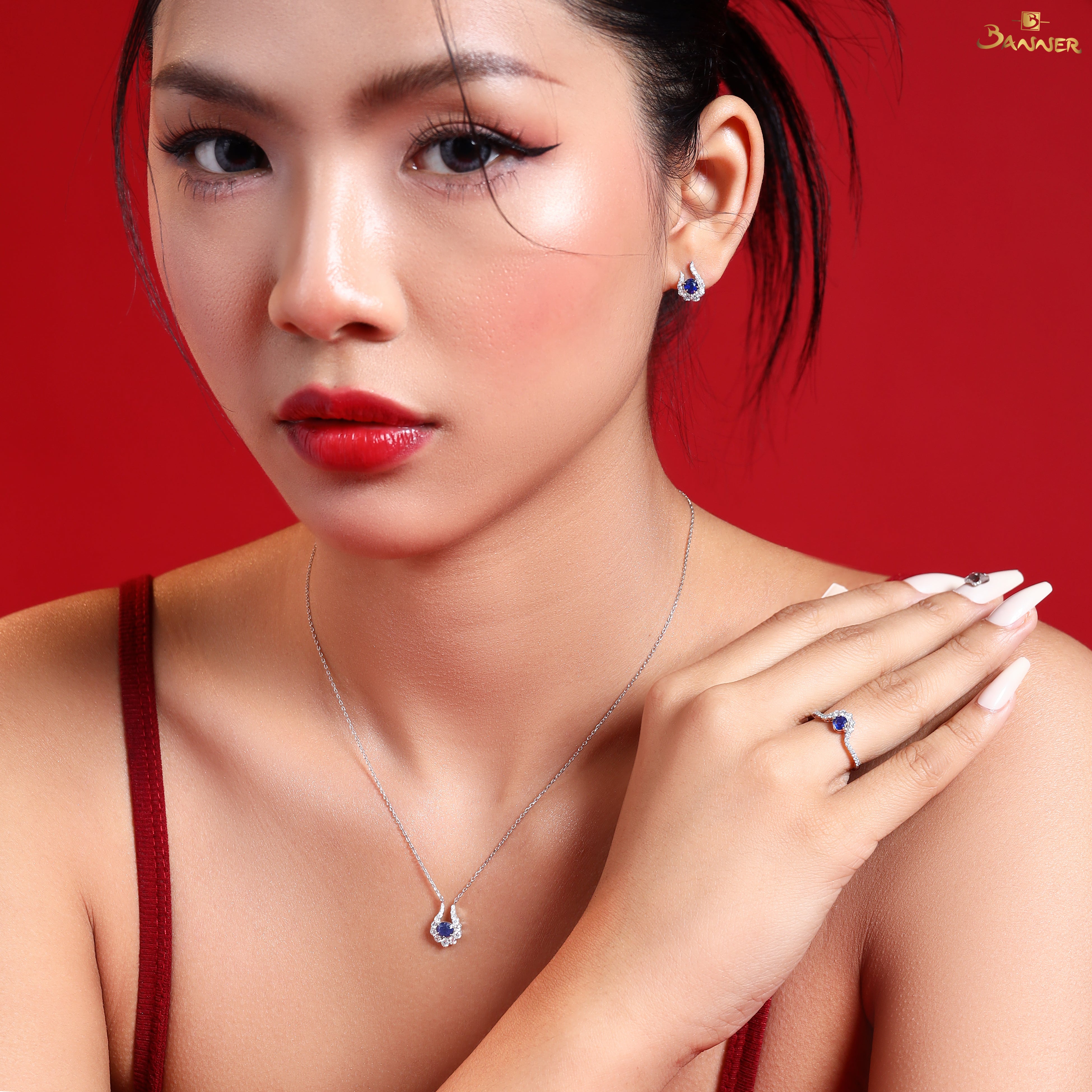 Sapphire and Diamond Stallion Set