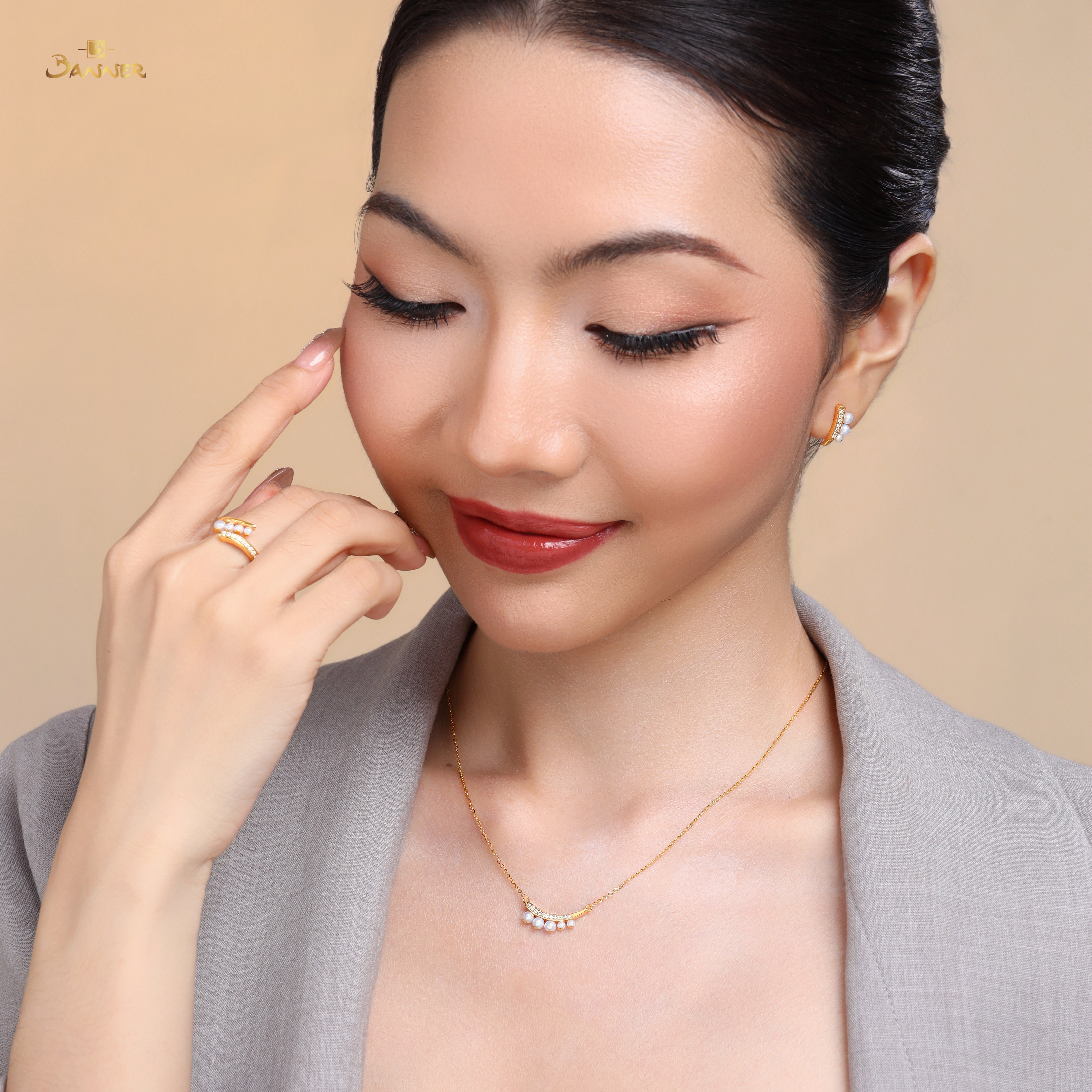 Pearl and Diamond Smile Set