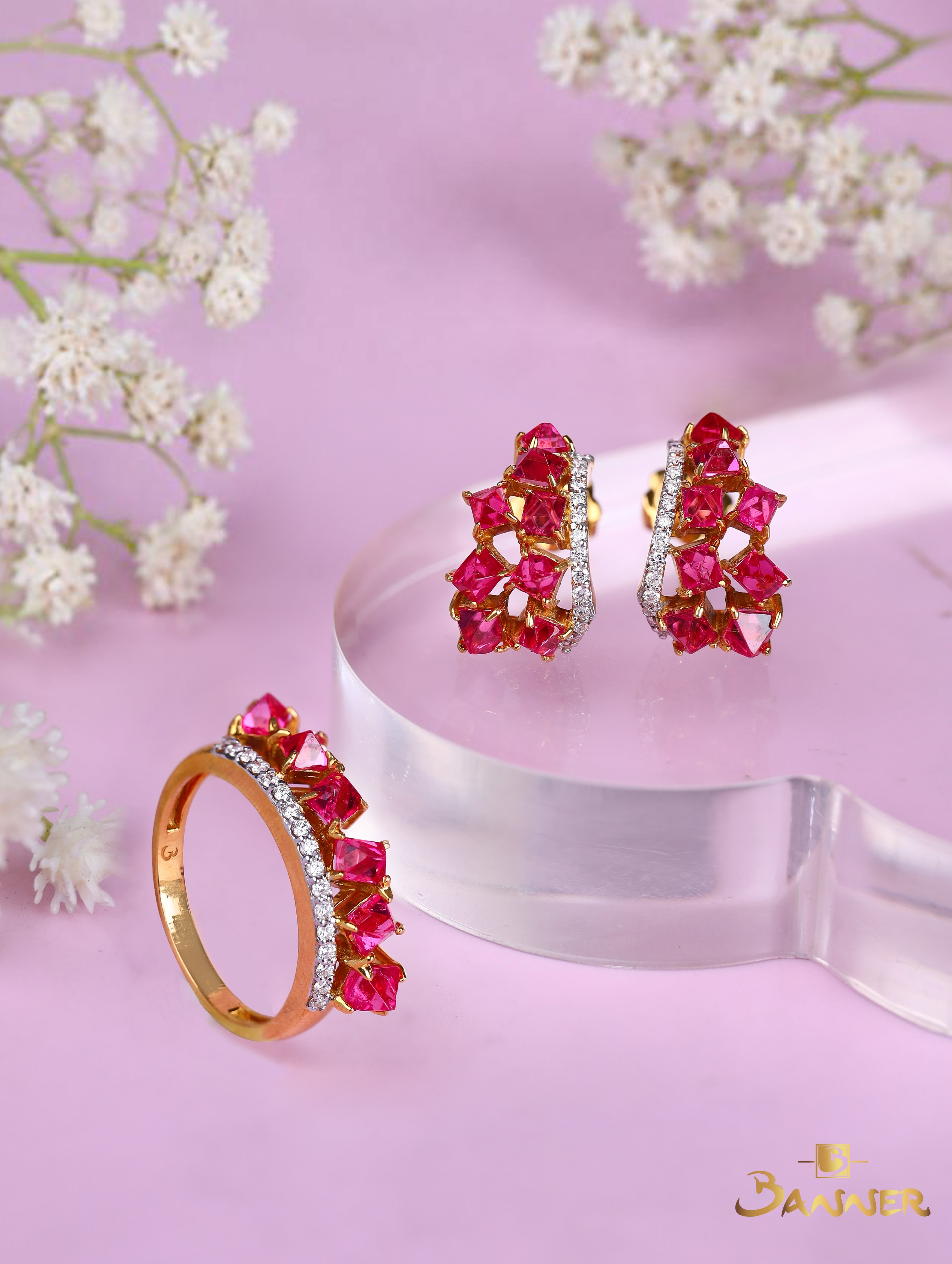 Spinel and Diamond Curve Set