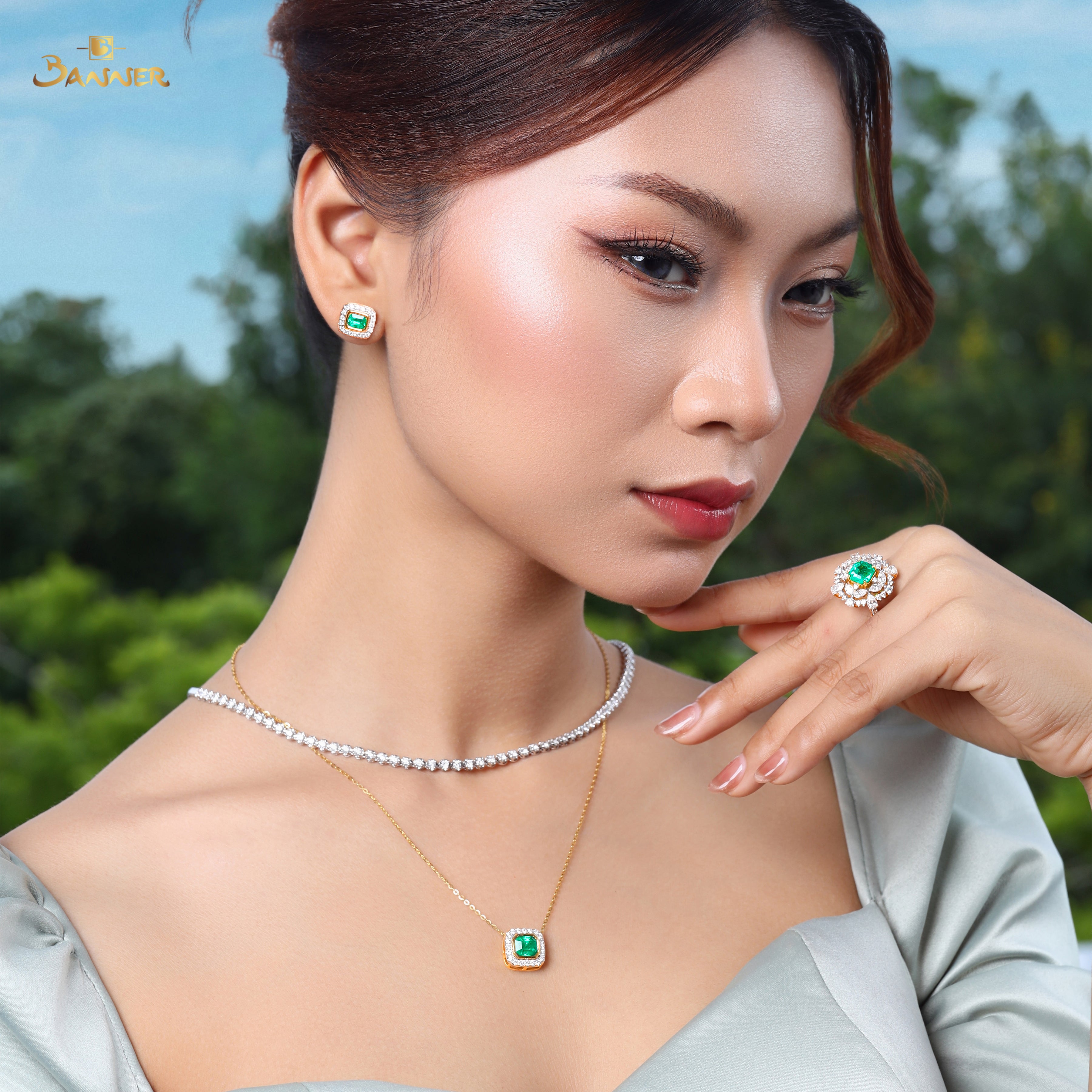 Columbia Emerald and Diamond Halo Set