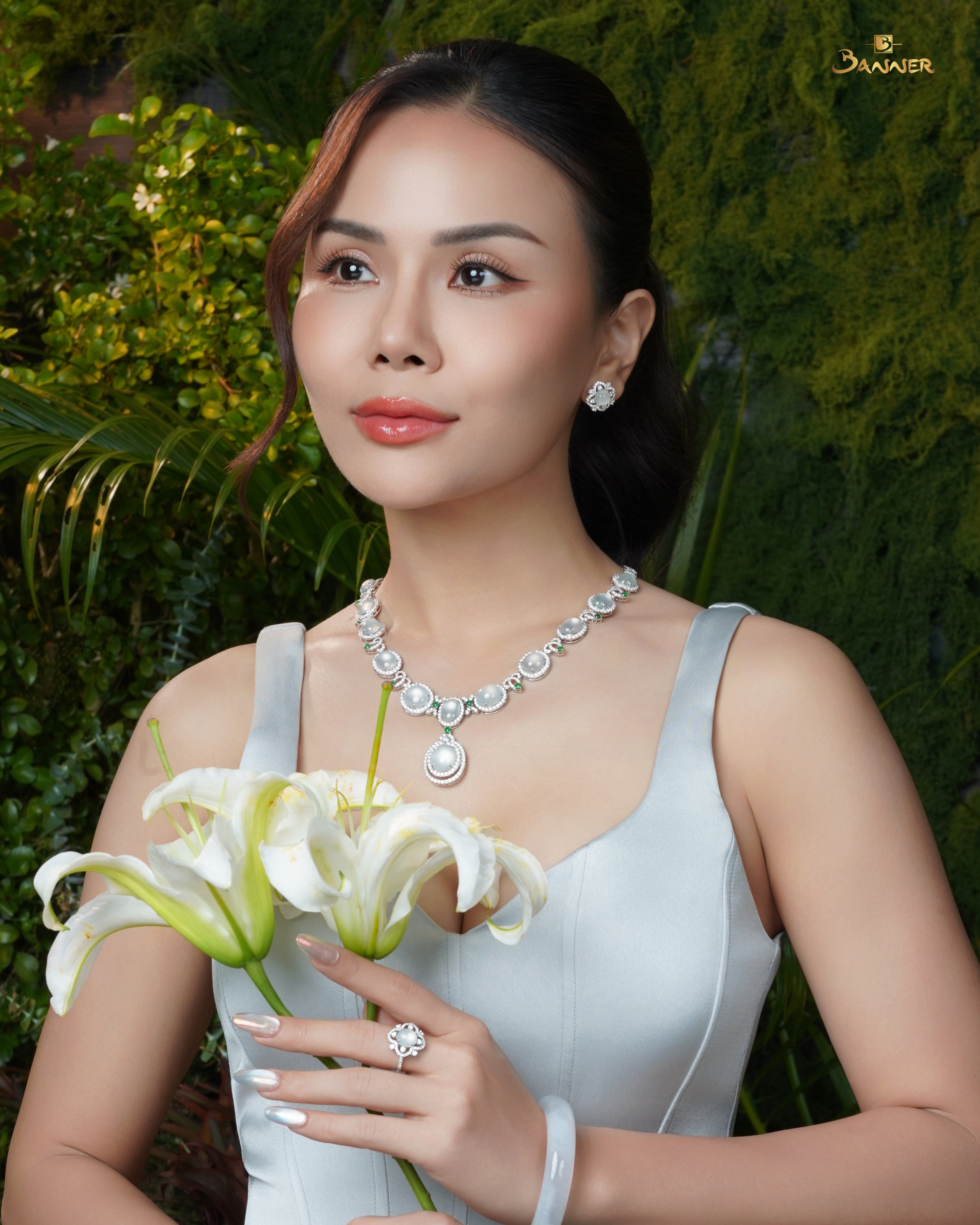 White Jade and Diamond Lotus Set