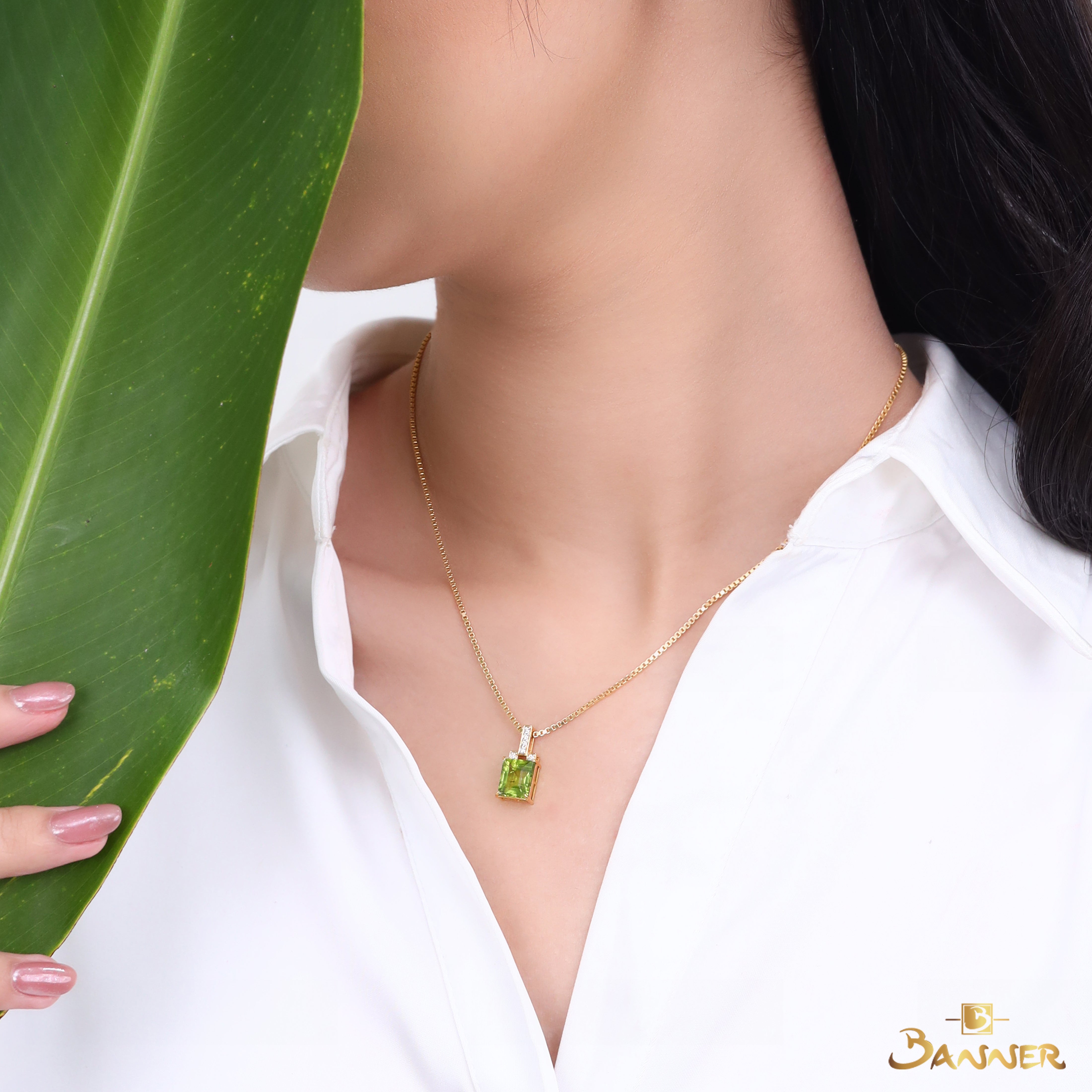 Emerald-cut Peridot and Diamond Pendant