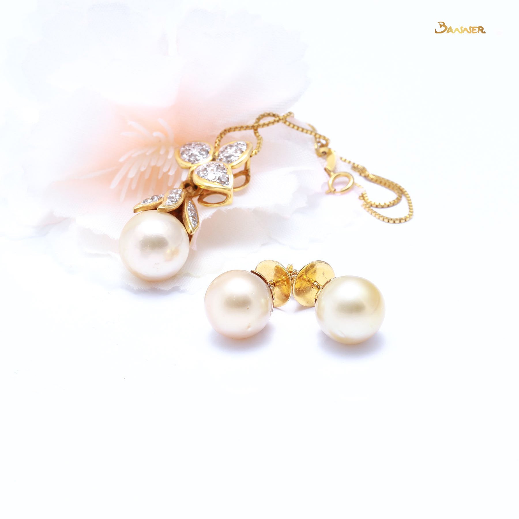 Pearl Solitaire Stud Earrings