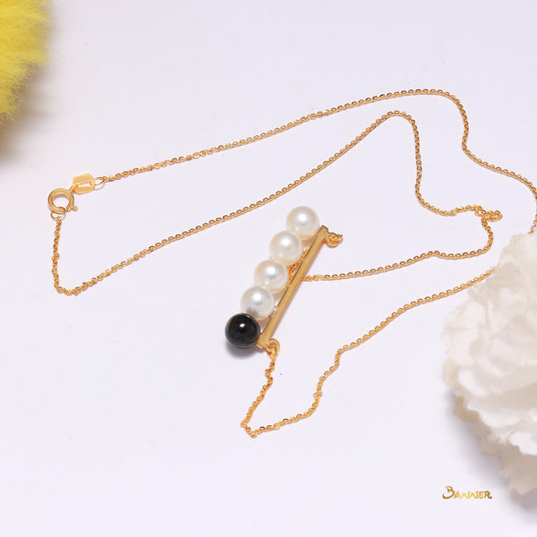 Pearl and Black Jade Balance Necklace