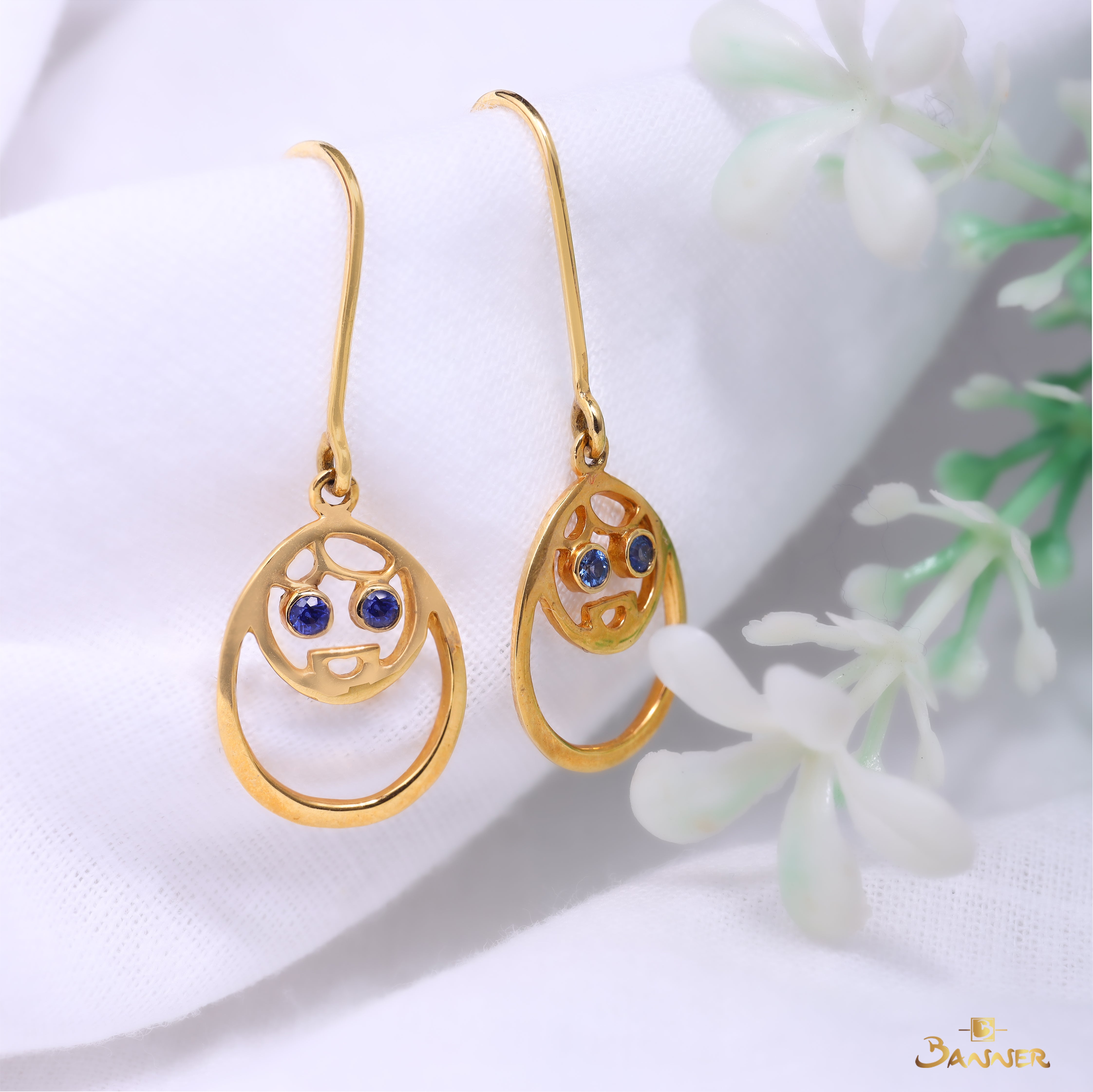 Sapphire Pyit-Taing-Daung Dangle Earrings