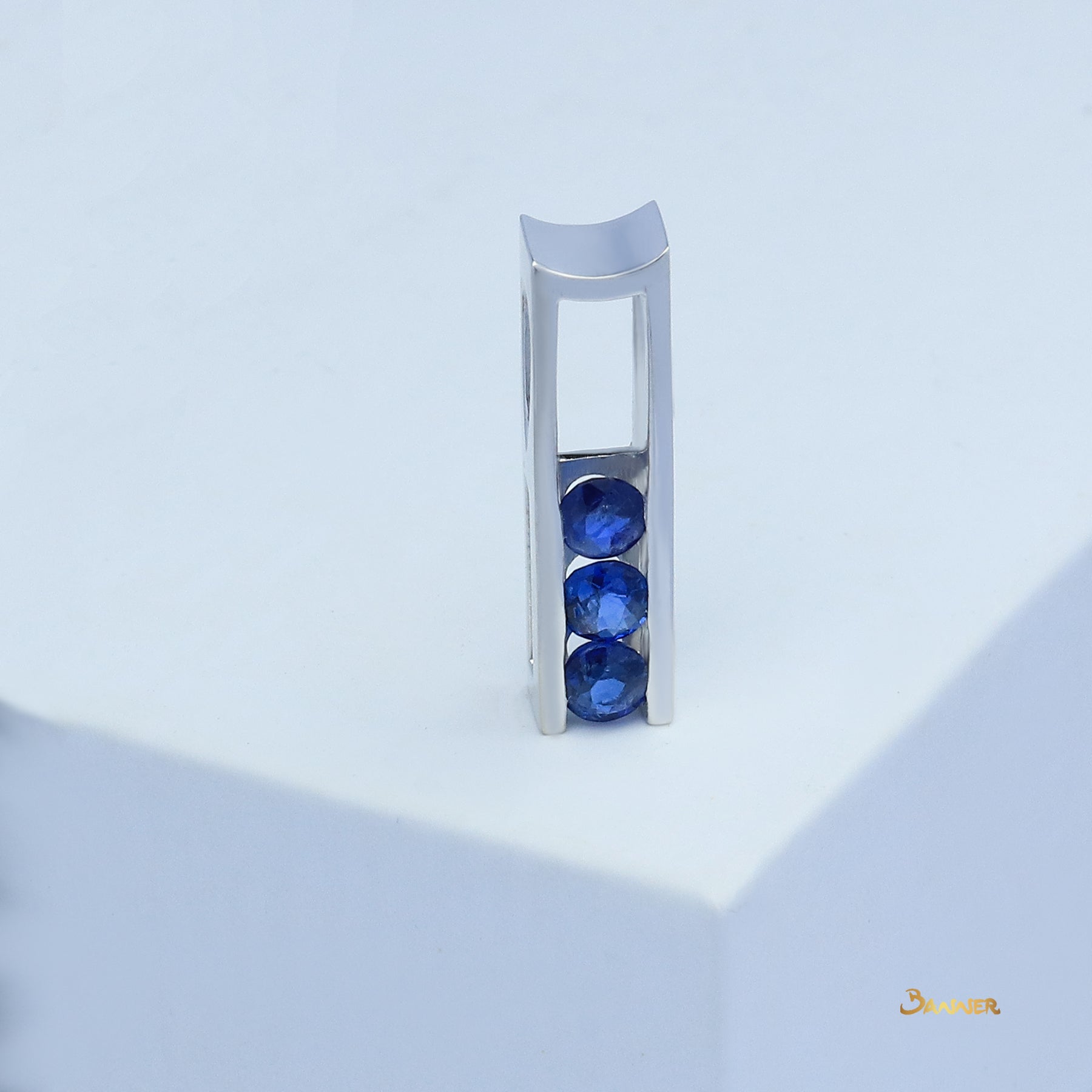 Sapphire Bar Pendant