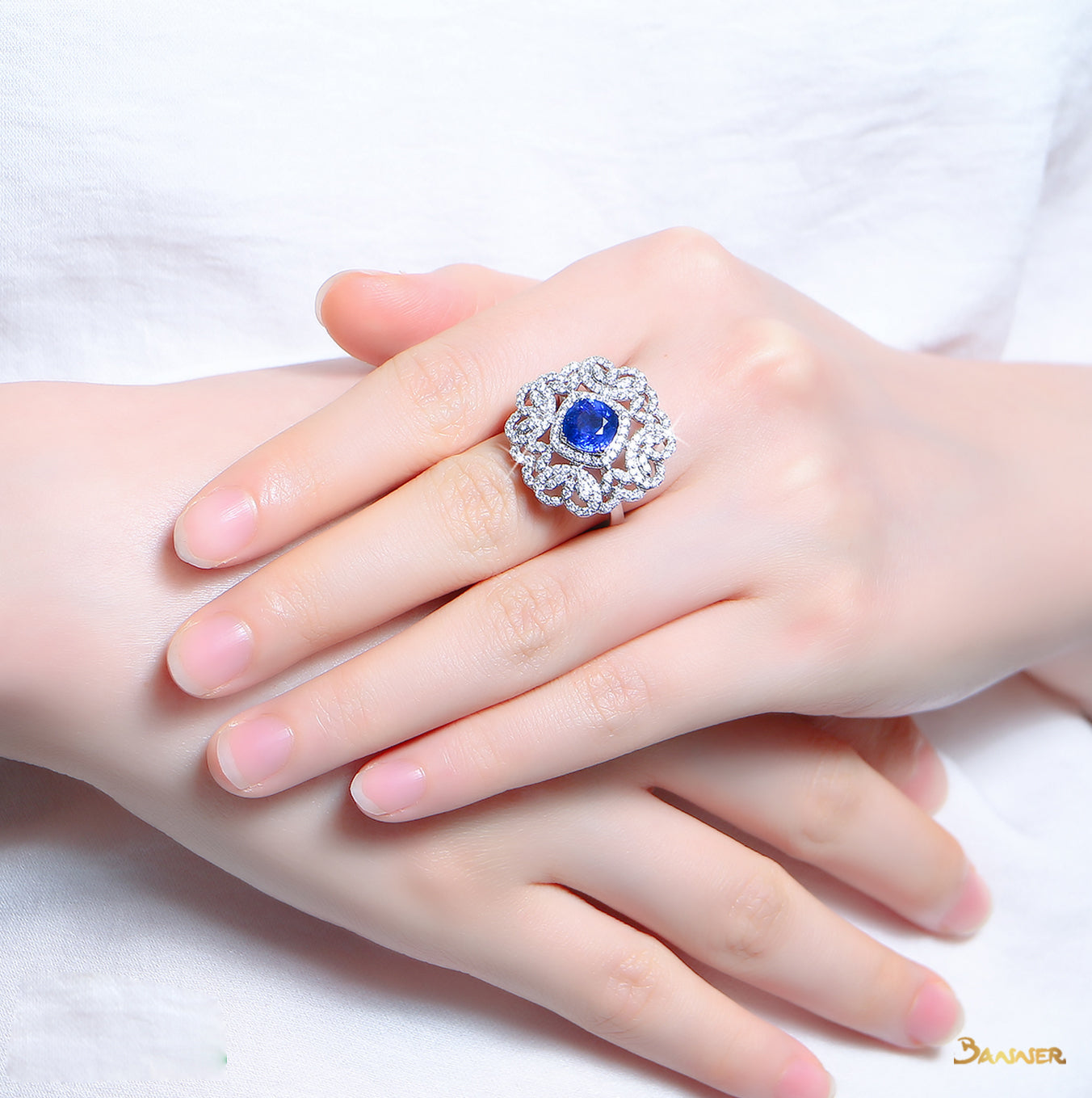 Sapphire and Diamond Elegant Kanote Ring