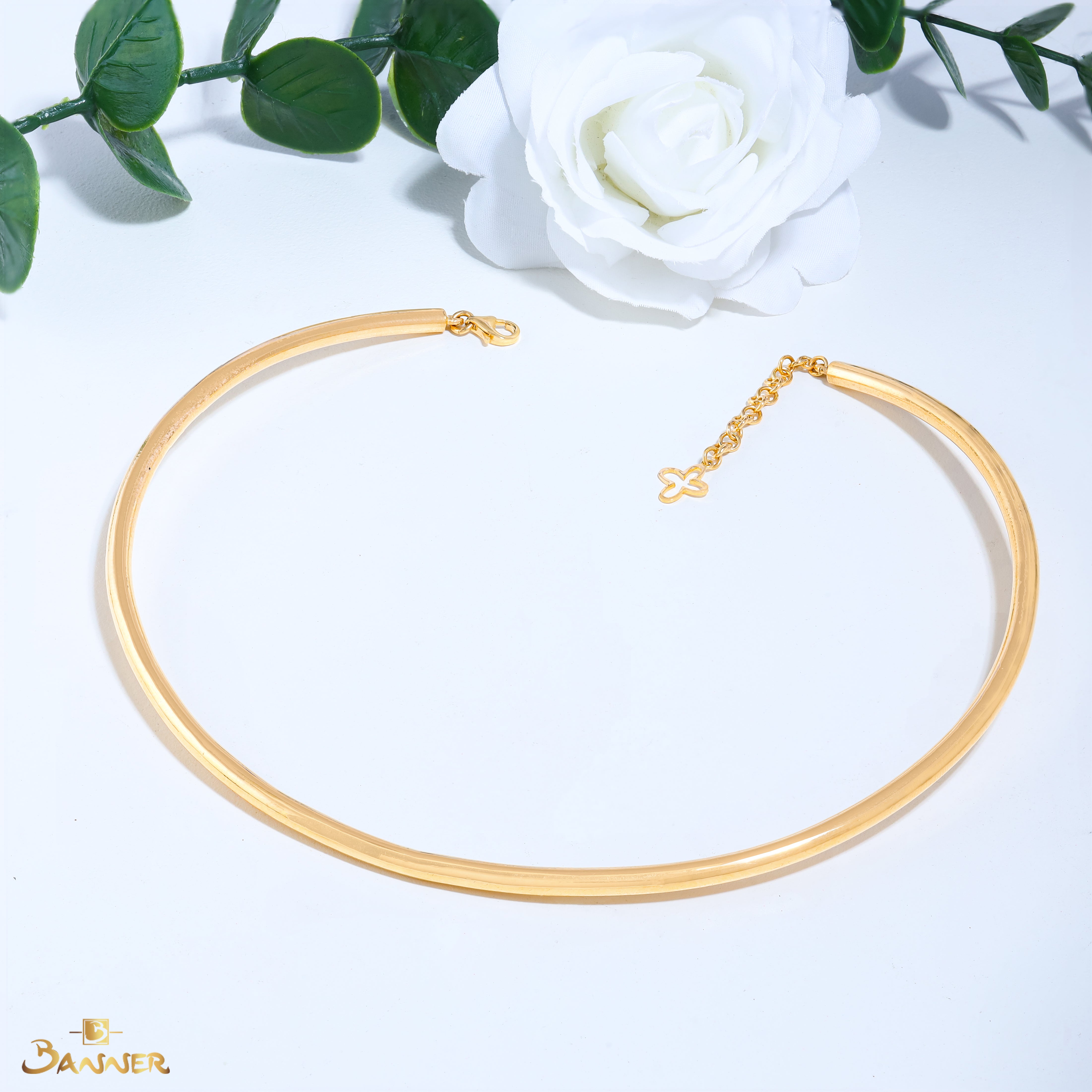 18k Yellow Gold Hard Necklace