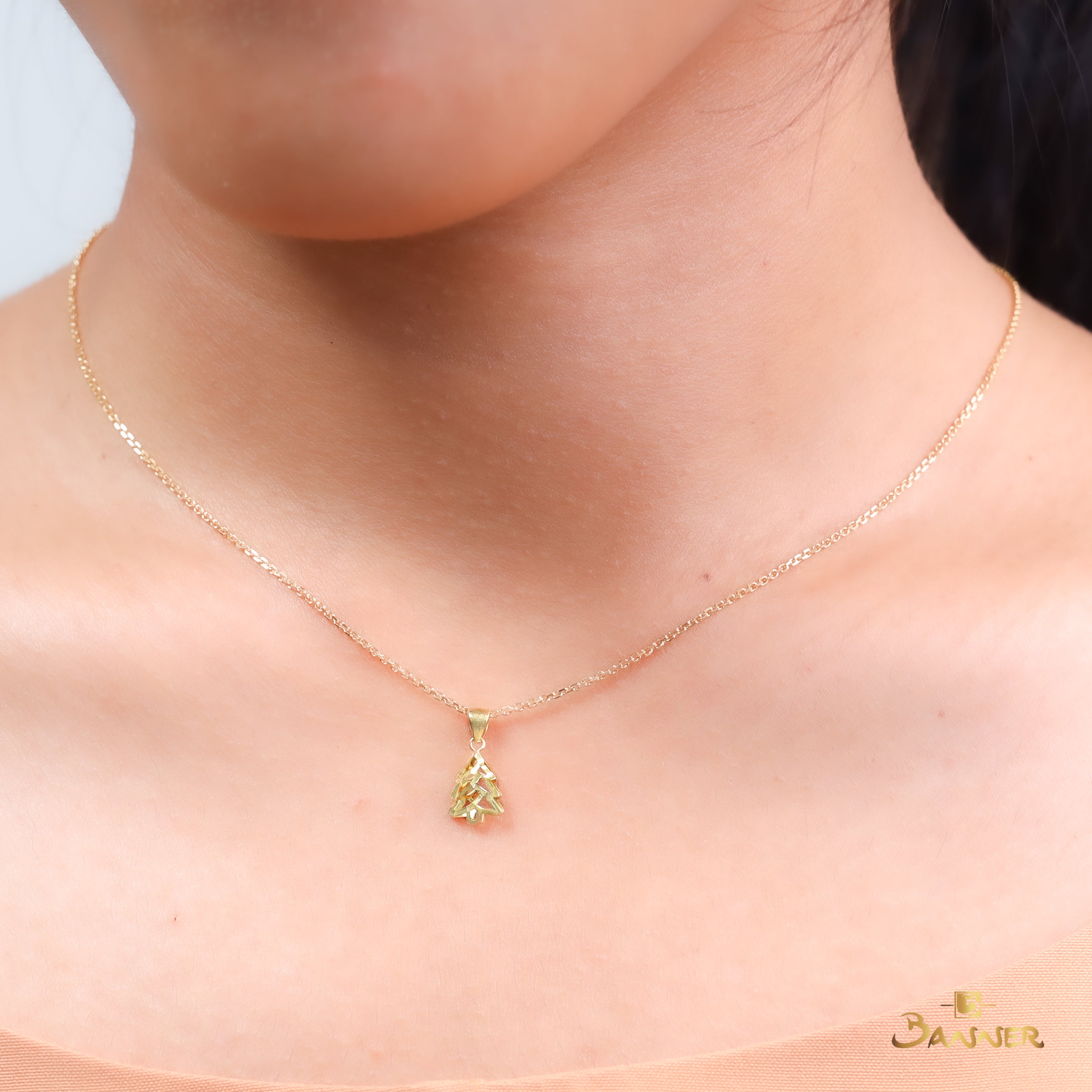 18K Yellow Gold Pendant