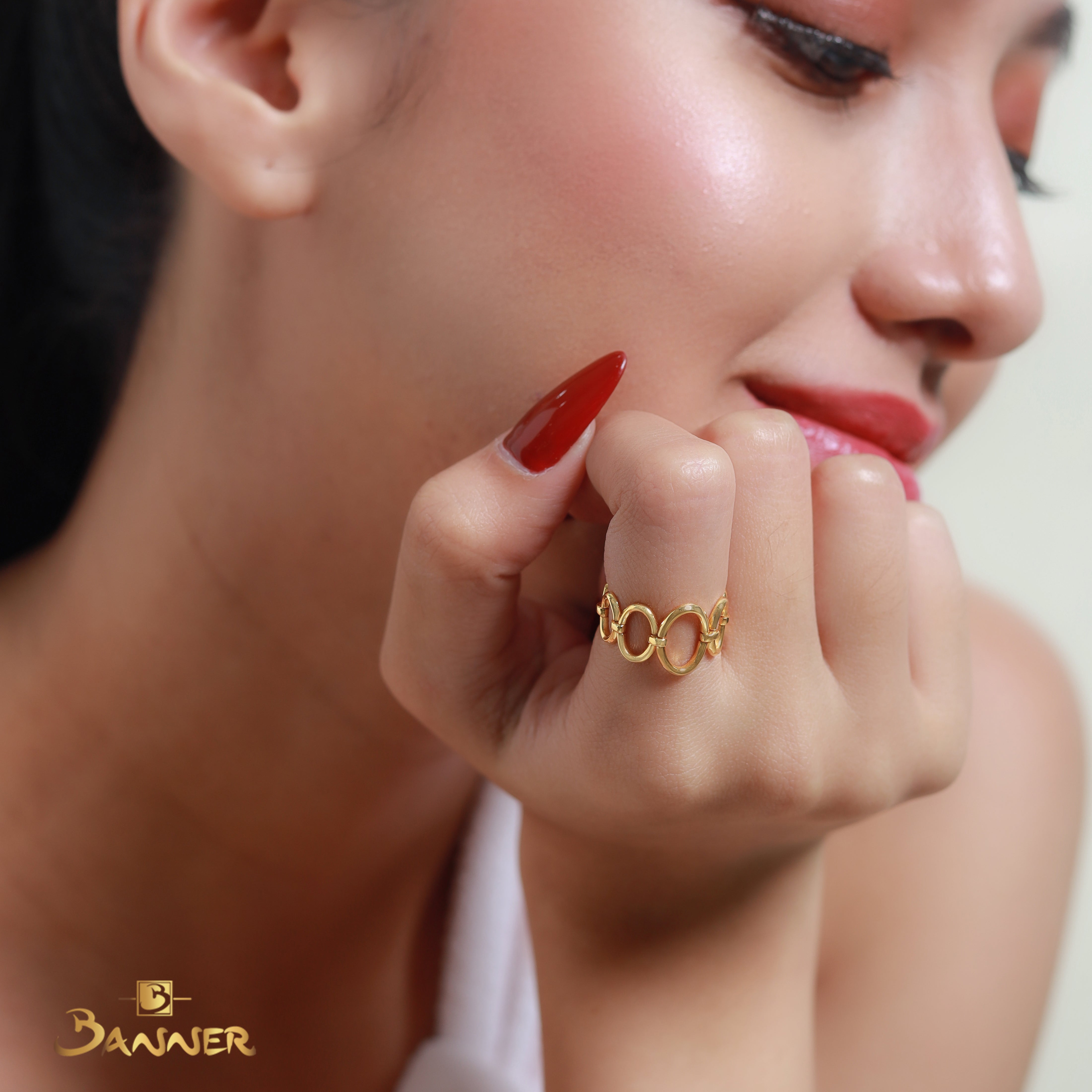 18k Yellow Gold Link Ring