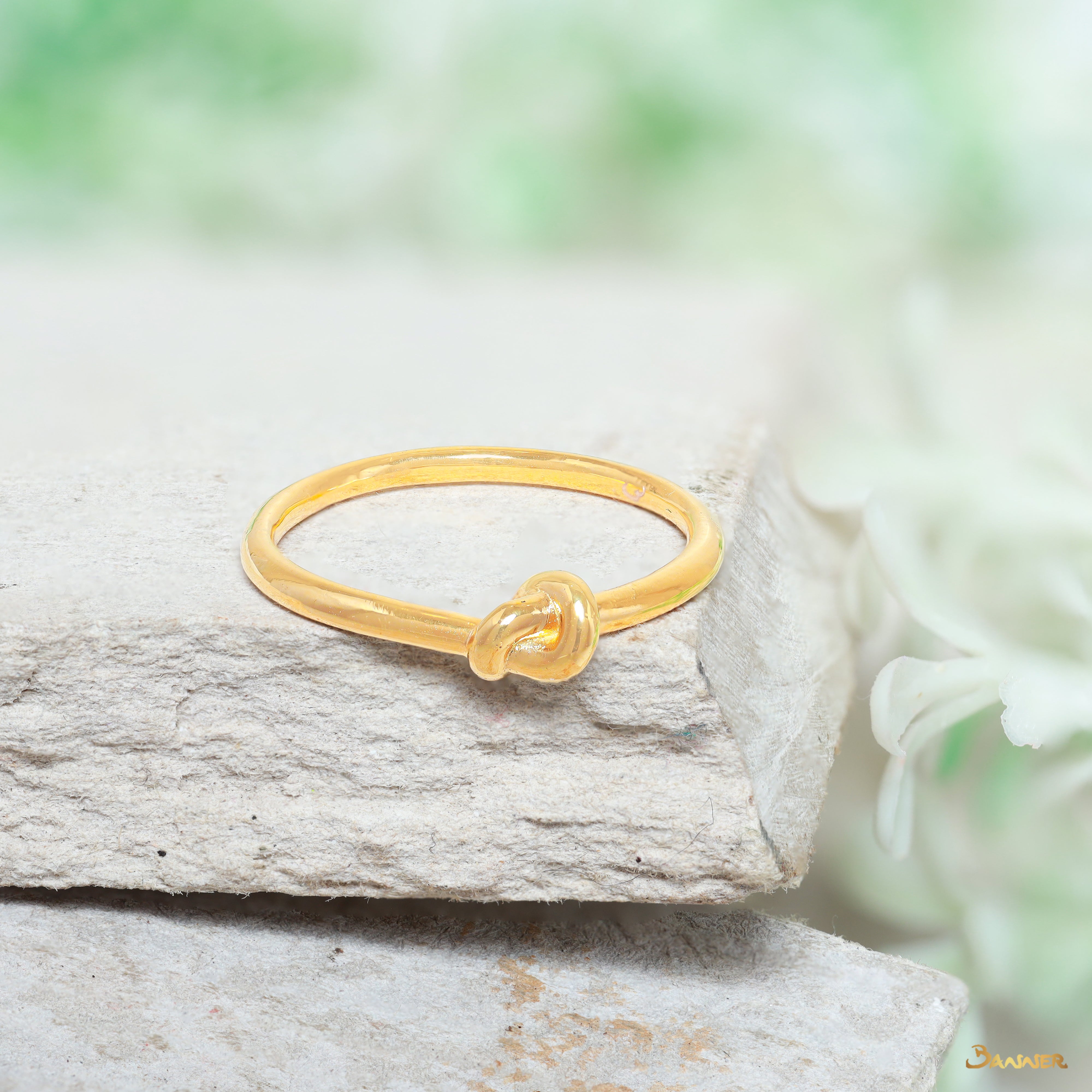 18k Yellow Gold Knot Ring