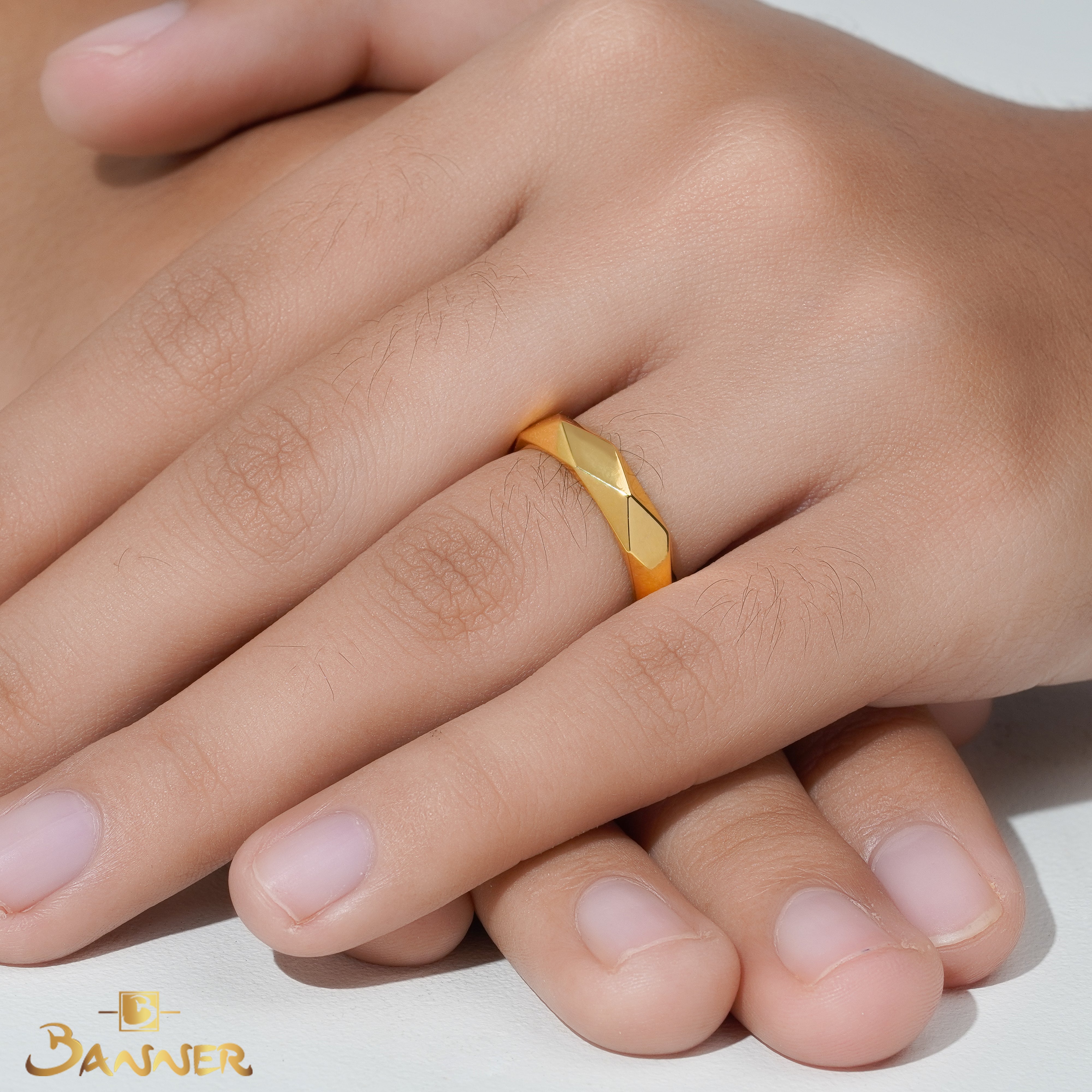 18k Yellow Gold Polygon Ring
