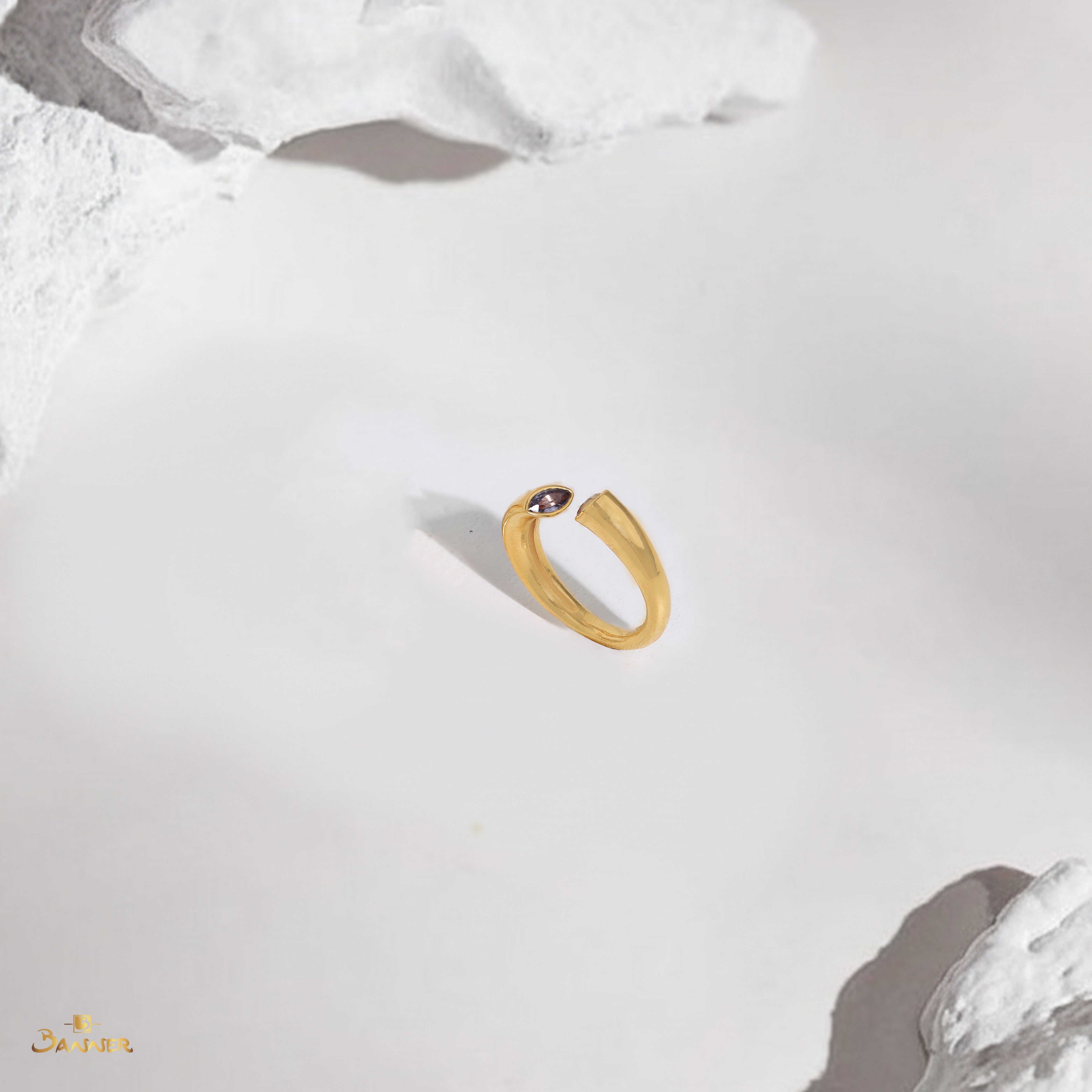 23K Gold and Spinel Dyad Ring (Spinel Marquise+drop-shaped)