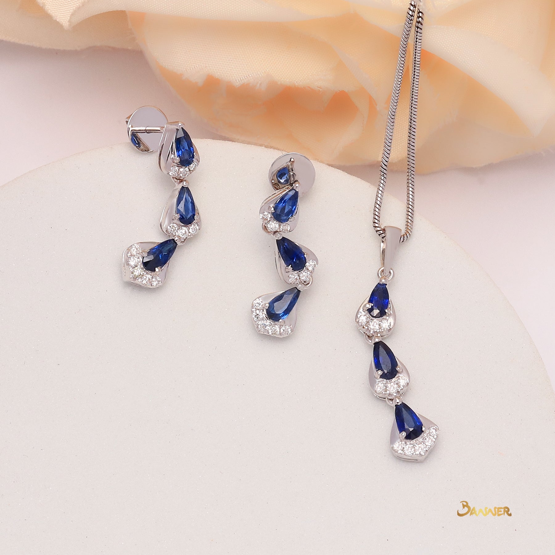 Pear-shaped Sapphire and Diamond 3-step Set