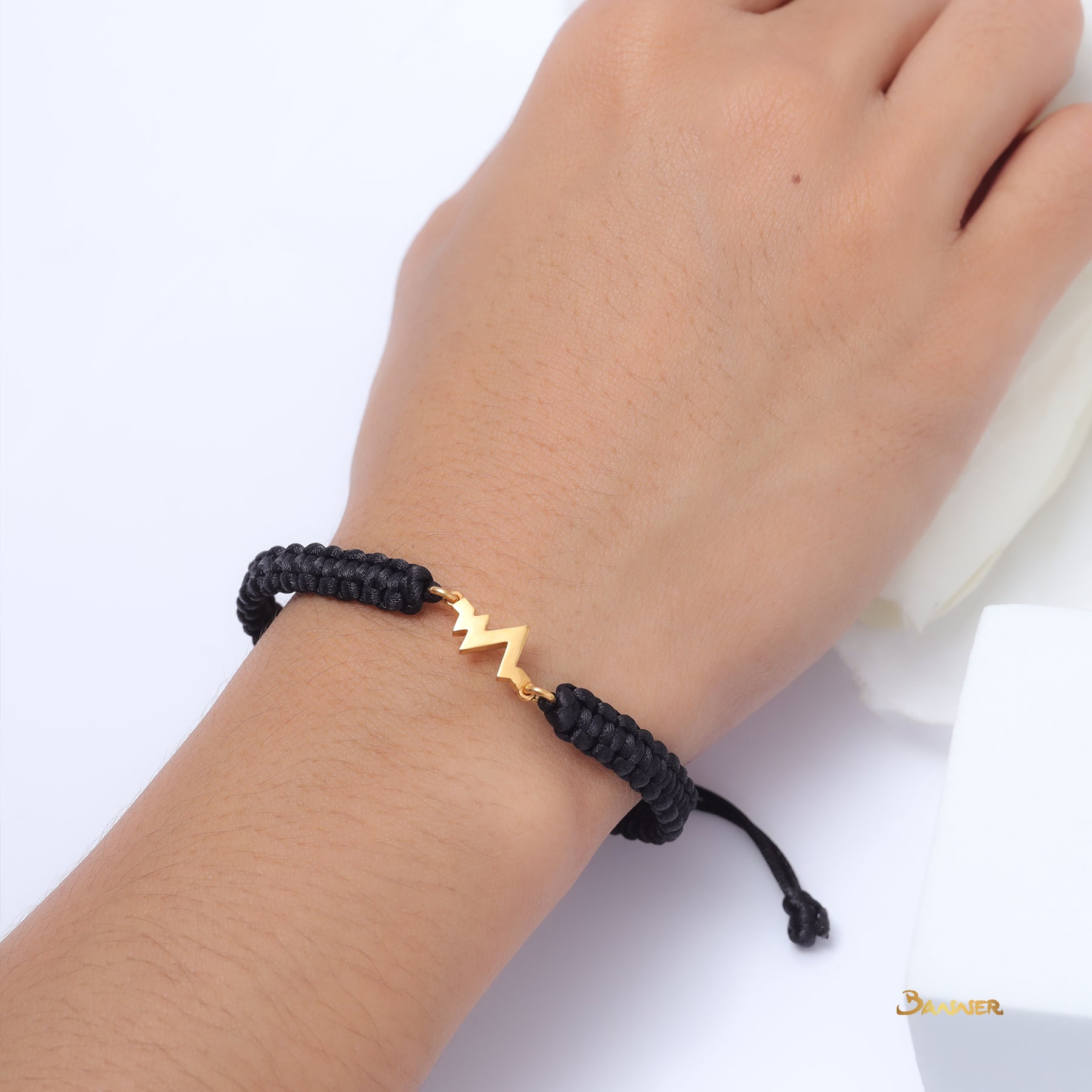 23k Yellow Gold Heartbeat Bracelet