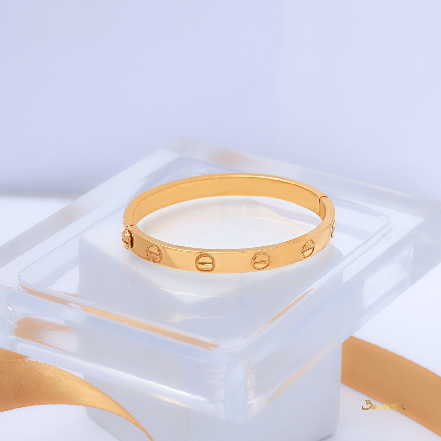 21k Yellow Gold  Cartier Bracelet